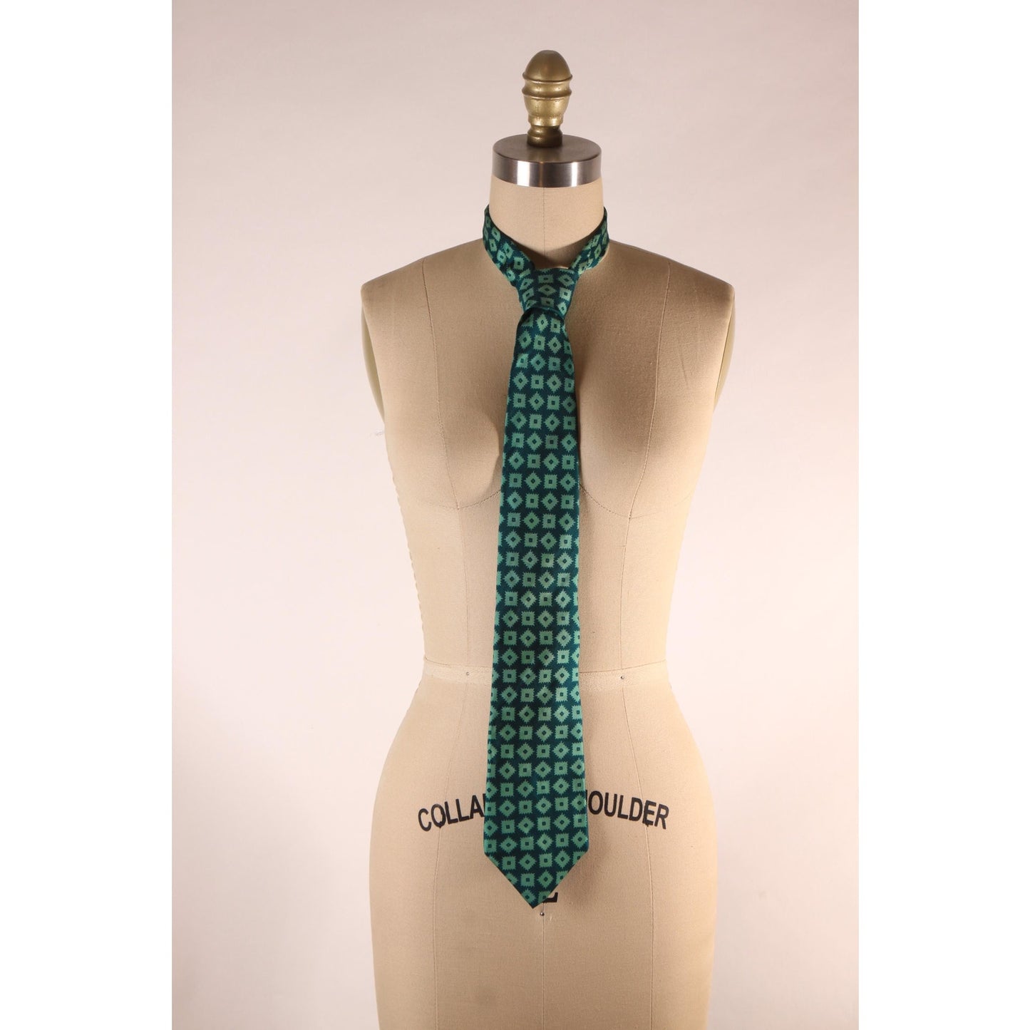 1970s Green Geometric Wide Necktie Tie by Liberty of London