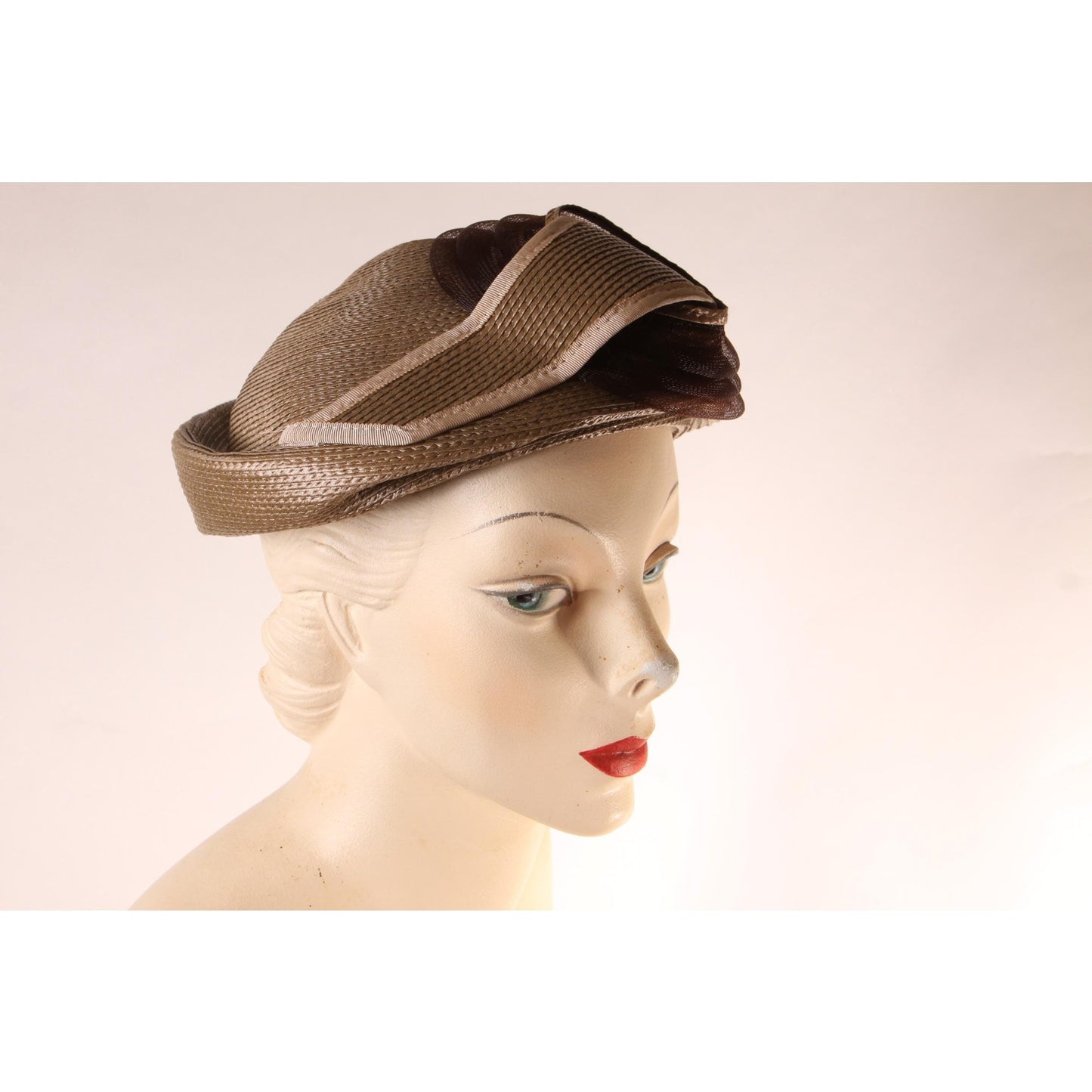 1950s Pale Green, Tan and Brown Abstract Avant Garde Formal Hat