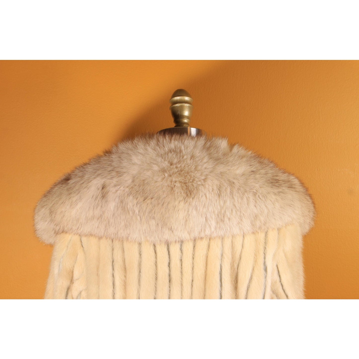 Early 1970s White Mink and White and Gray Fox Fur Collar Long Sleeve Coat -M-L