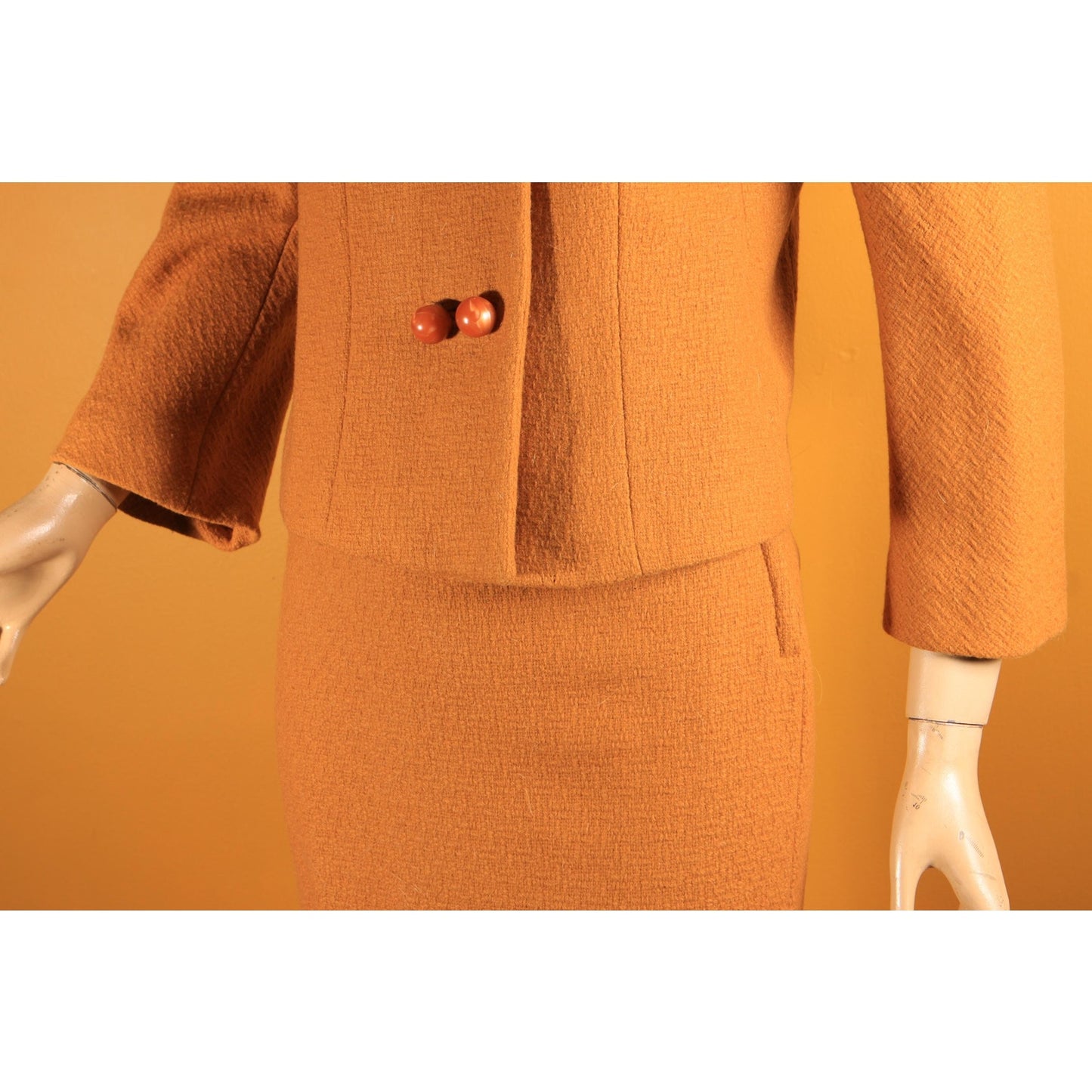 1950s Harvest Gold Yellow Bracelet Sleeve Fox Fur Collar Jacket and Pencil Skirt Two Piece Suit Outfit -XS