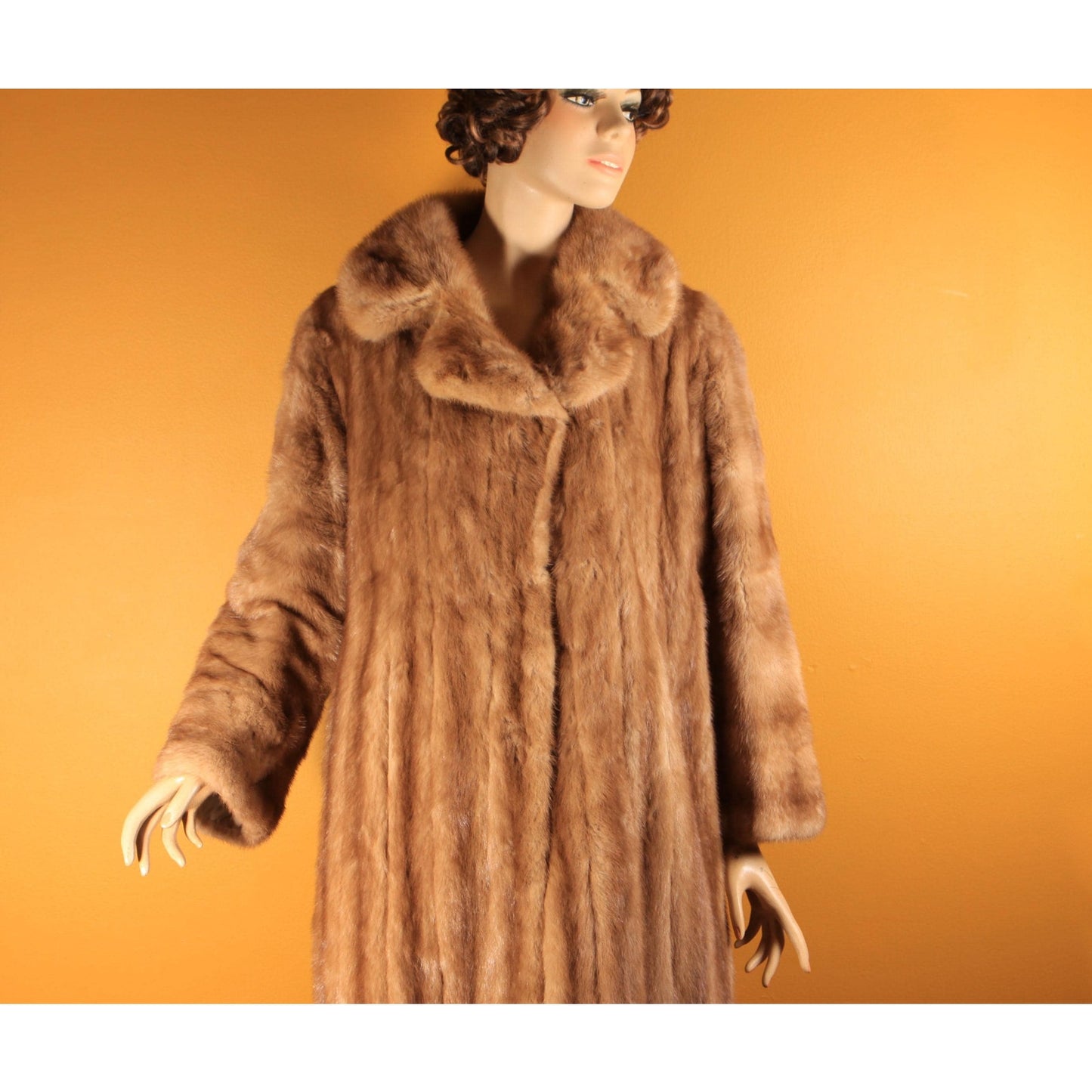 1950s Honey Brown Long Sleeve Mink Fur Coat by Paul Klink Furs -L