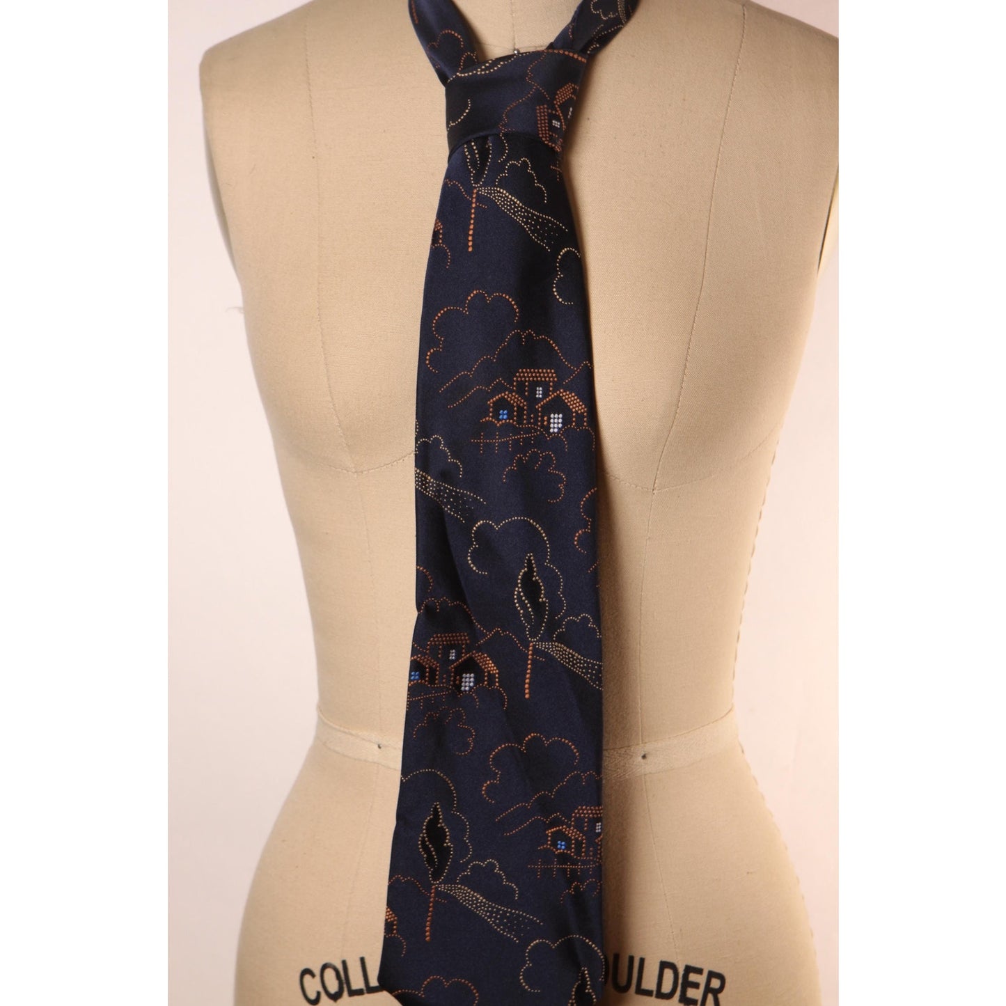 1970s Navy Blue, Brown and White Novelty House Print Polyester Necktie Tie by Carriage Cravats