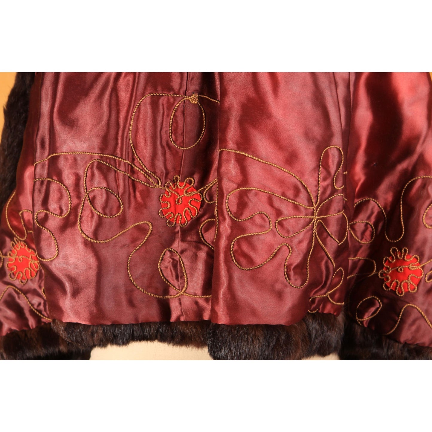 1940s Dark Brown Dyed Russian Squirrel Fur Cape -M-L