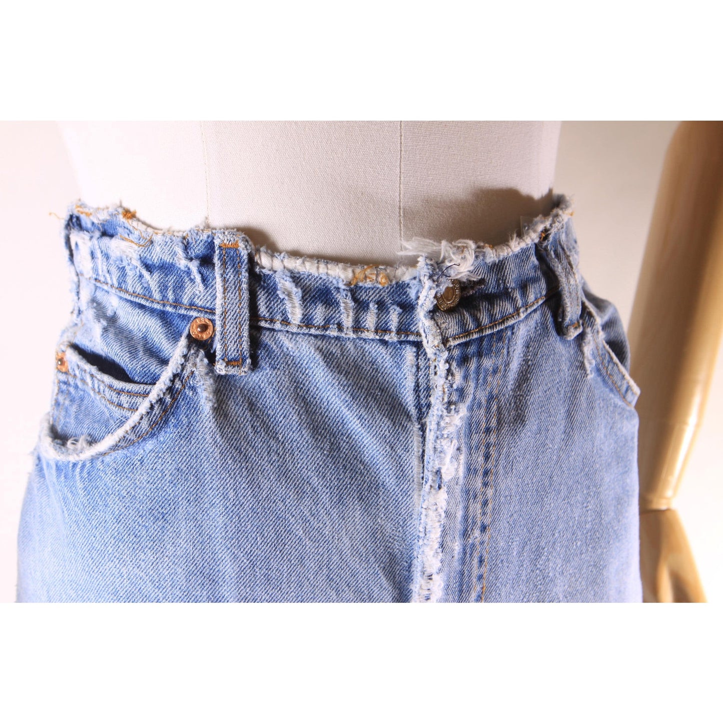 1980s Distressed Patch Fraying Blue Denim Orange Tab 517 Jeans by Levi's -38x30