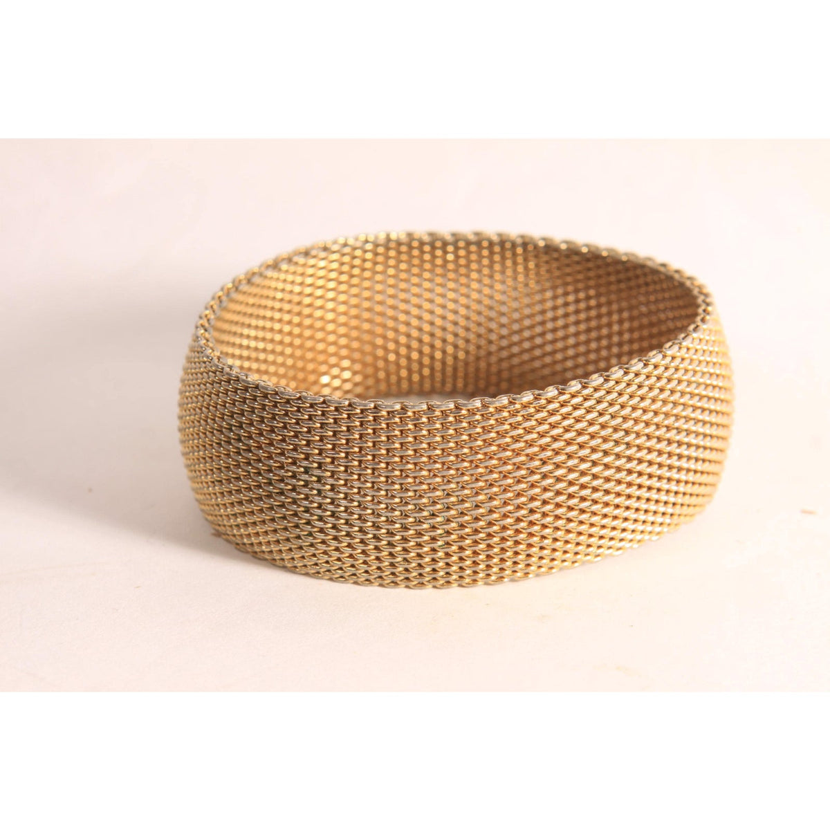 1970s 1980s Gold Tone Metal Mesh Bangle Bracelet
