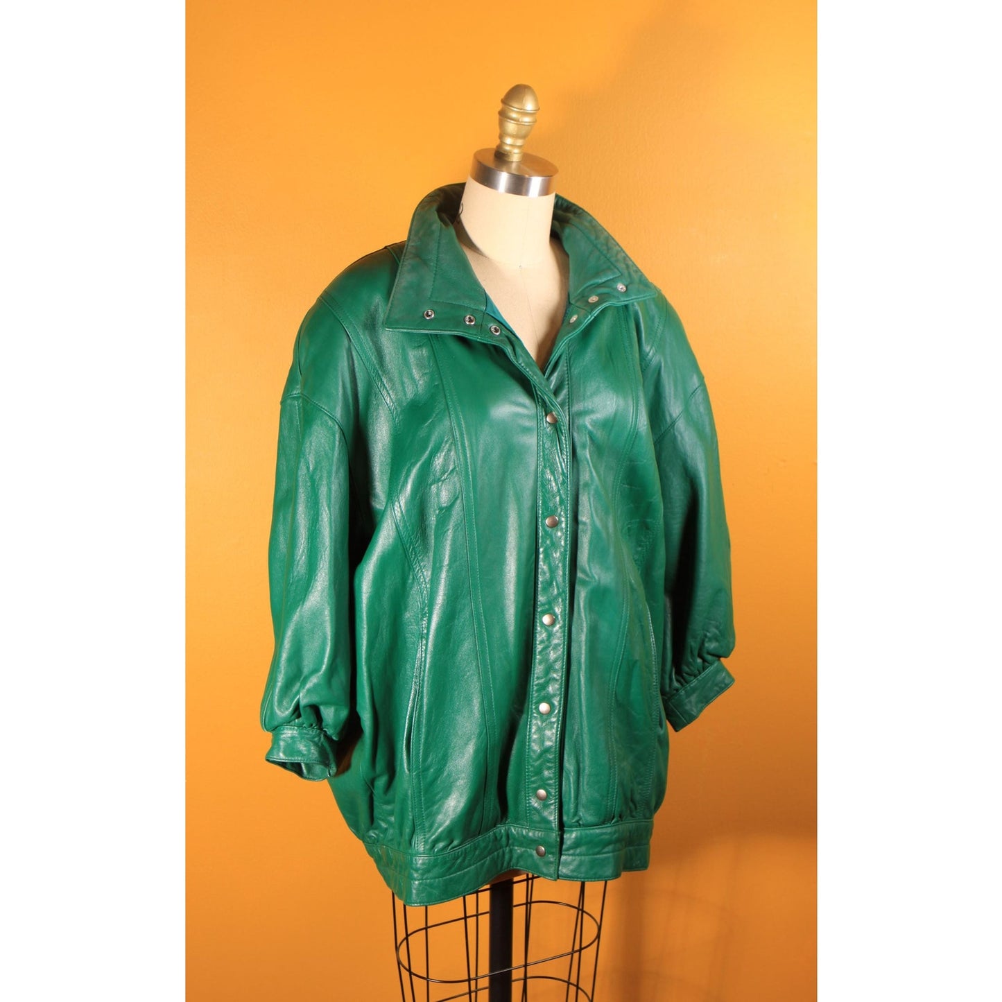 1980s Green Leather Metal Snap 3/4 Length Sleeve Jacket Coat