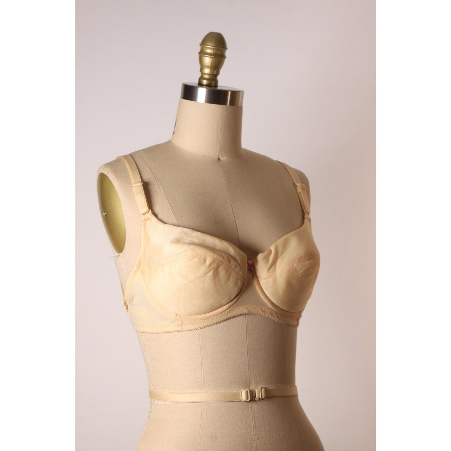 1970s Beige Skin Tone Wrap Around Strap Low Cut Back Criss Cross Padded Bra by Fredericks of Hollywood-36B