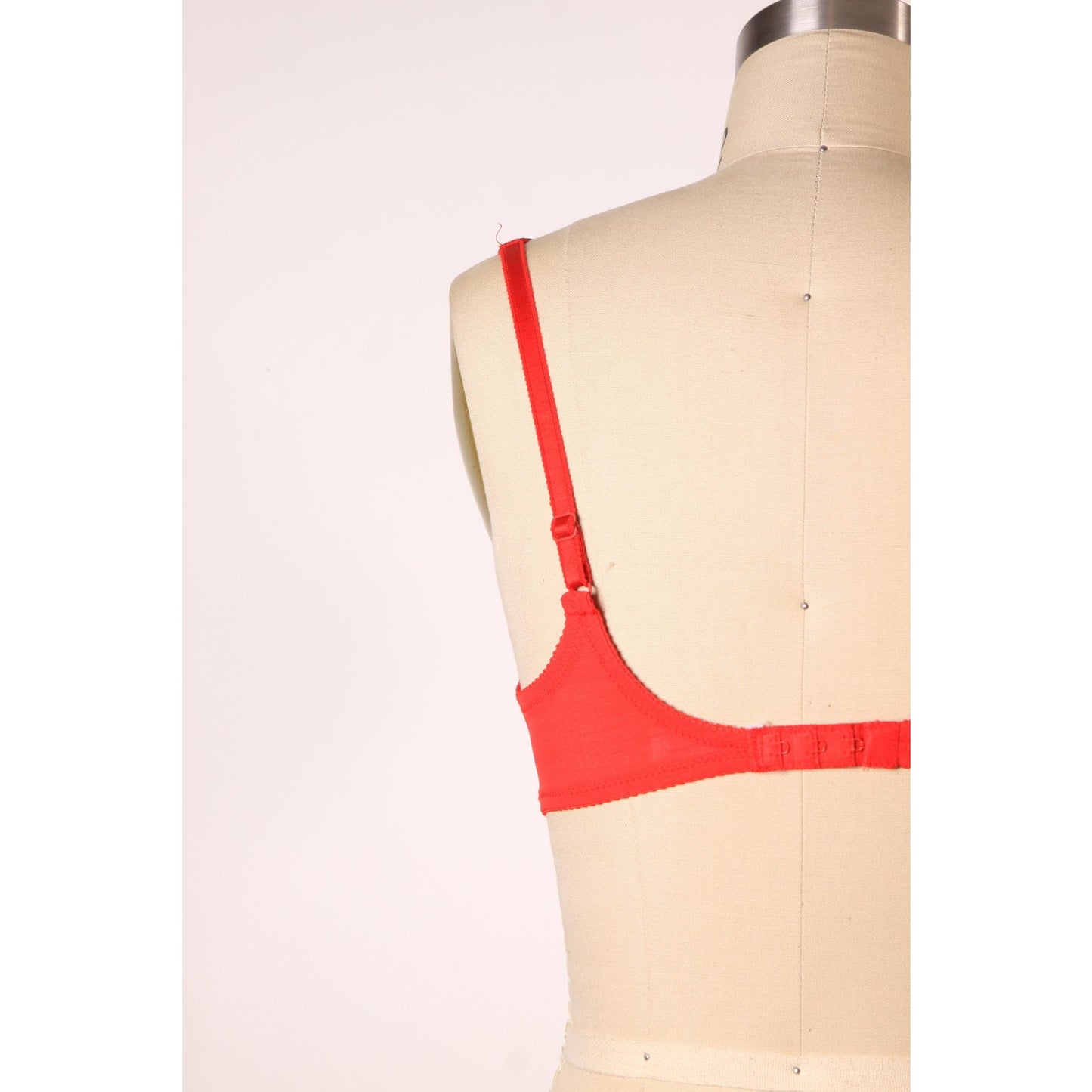 1980s Red Floral Lace Padded Bra by Fredericks of Hollywood-36C