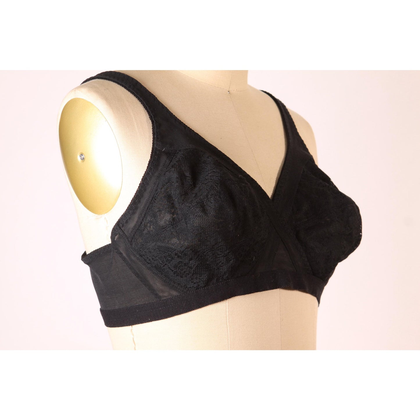 1970s Sheer Black Floral Lace Lift Criss Cross Bra by Montgomery Ward-38B