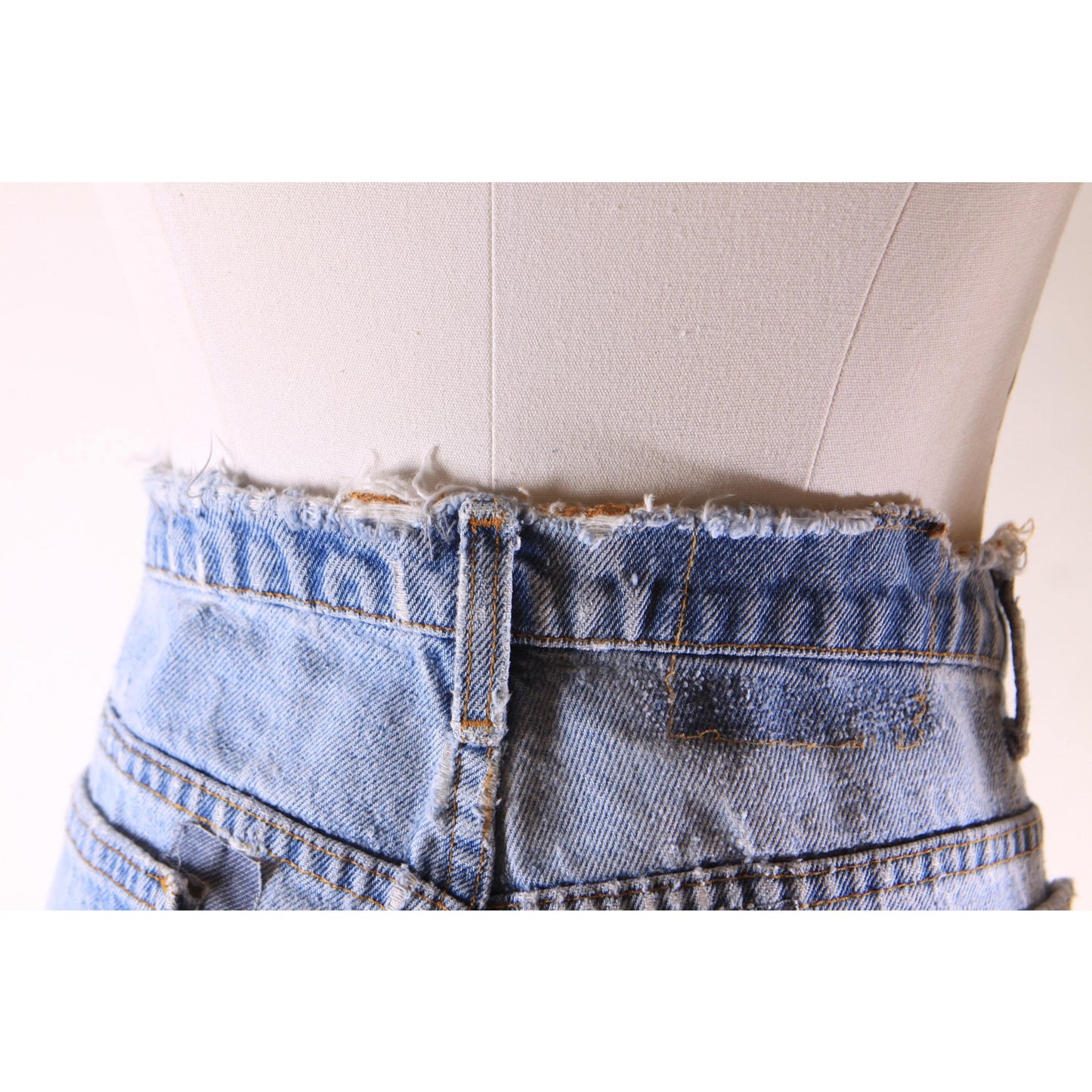 1980s Distressed Patch Fraying Blue Denim Orange Tab 517 Jeans by Levi's -38x29
