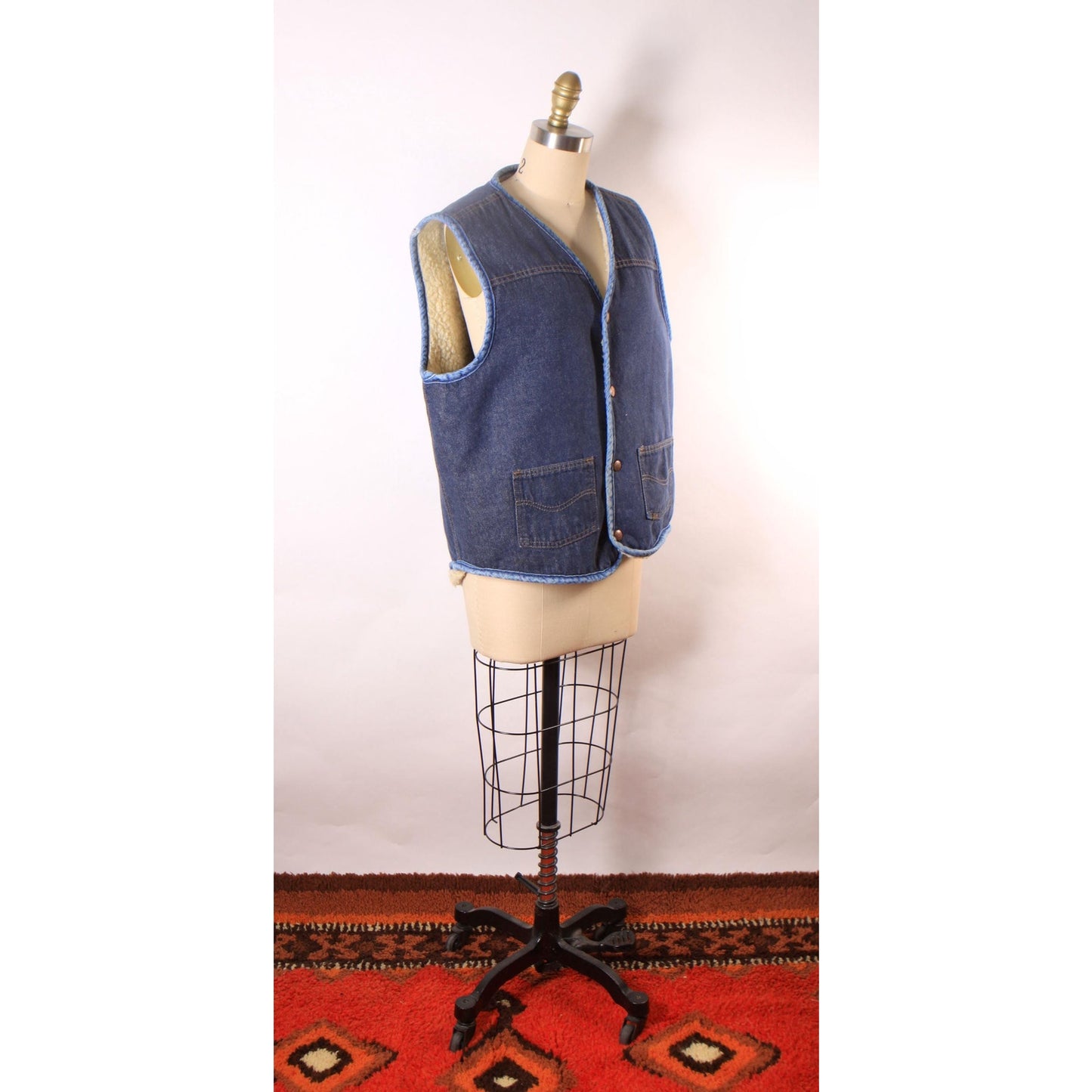 1970s Denim Metal Snap Faux Sherpa Lined Western Men’s Vest by Sears Roebucks-L