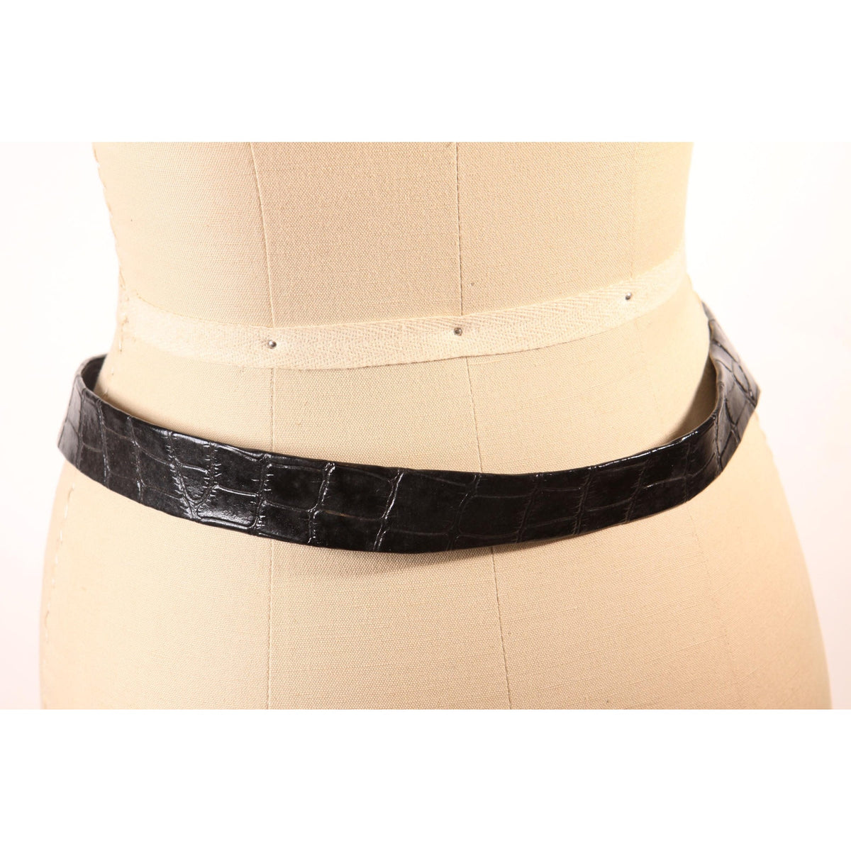 1980s Black Reptile Pattern and Gold Tone Leaf Fan Shape Belt