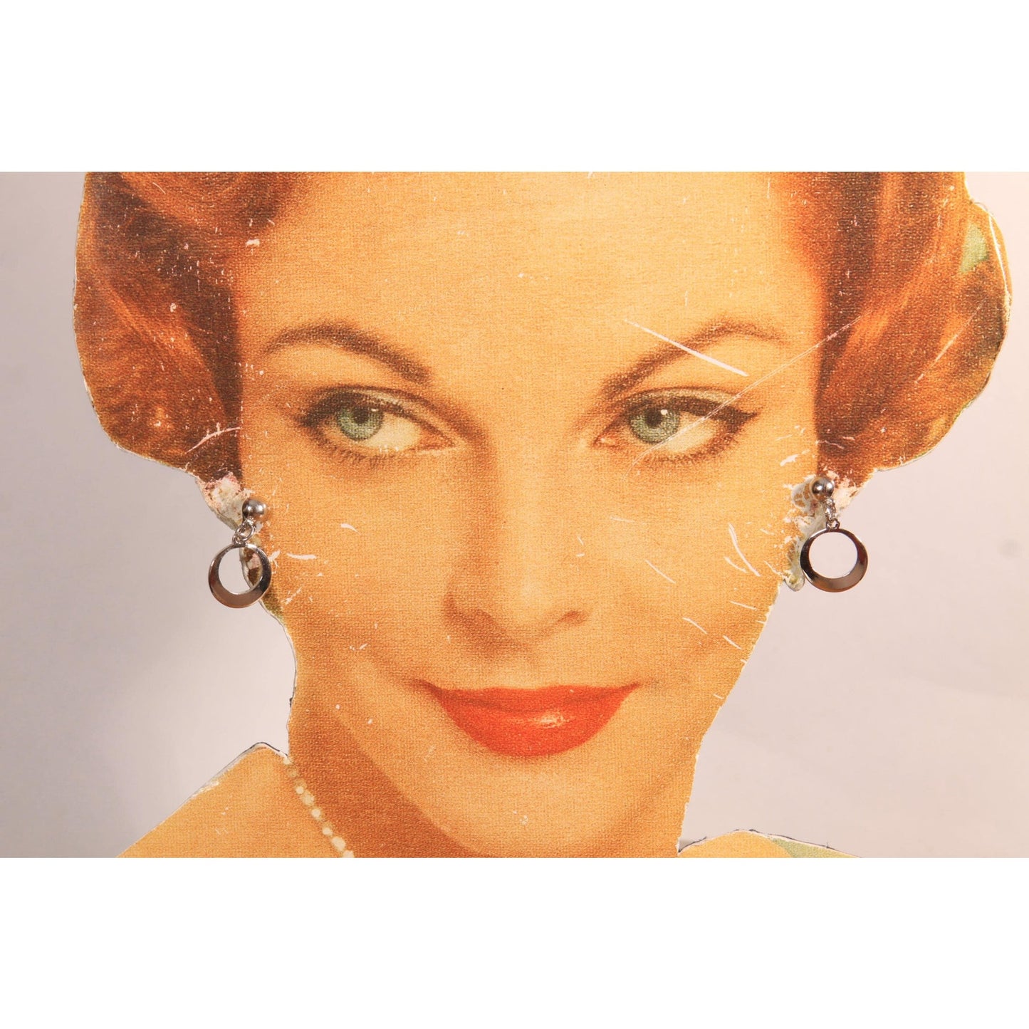 1950s Silver Tone Metal Hoop Clip On Earrings