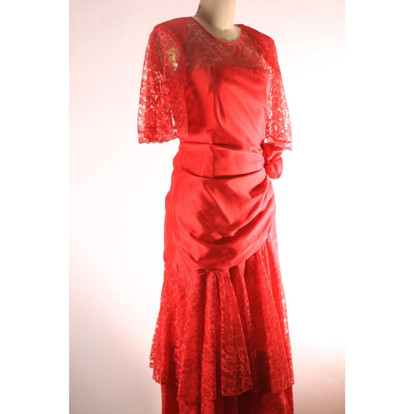 1980s Sheer Red Lace Half Sleeve Draped Drop Waist Rose Detail Lydia Deetz Formal Prom Dress -S
