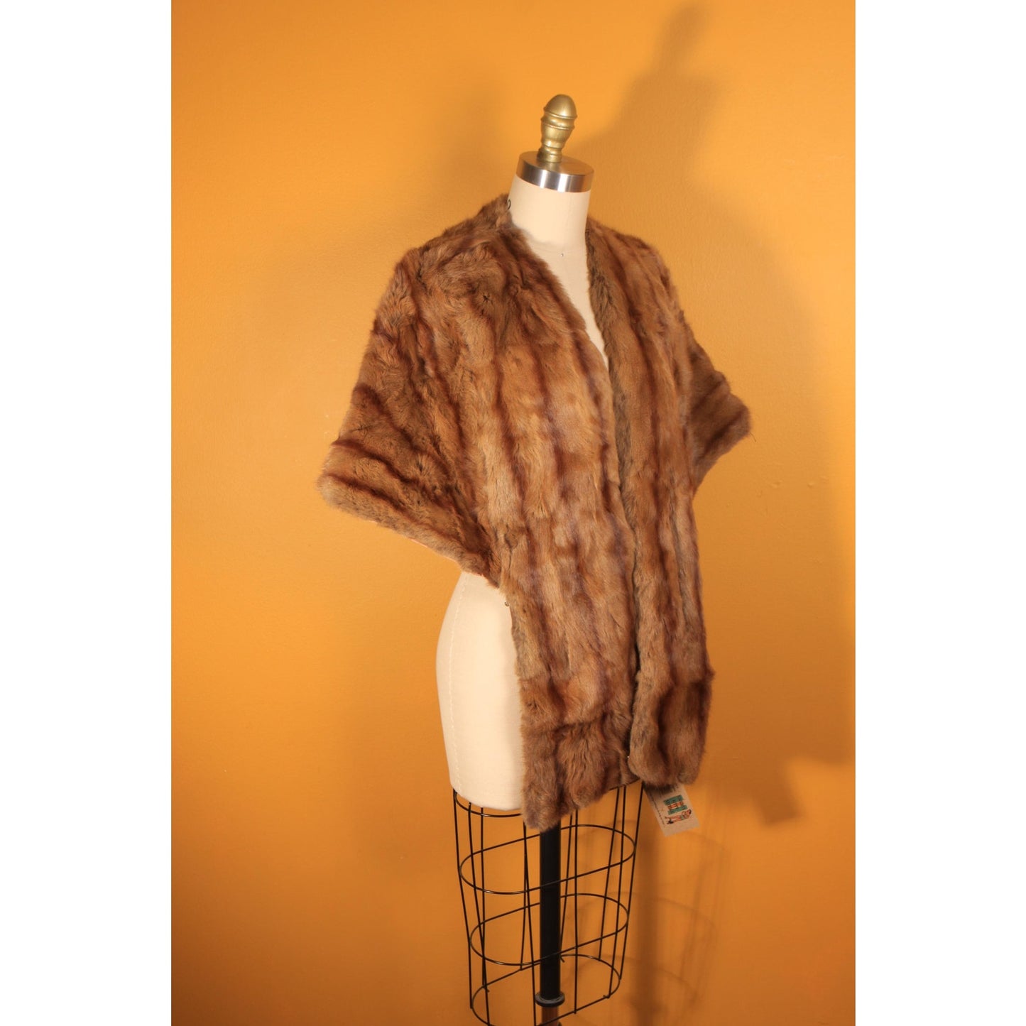 1950s Brown Fur Adjustable Length Shawl Wrap