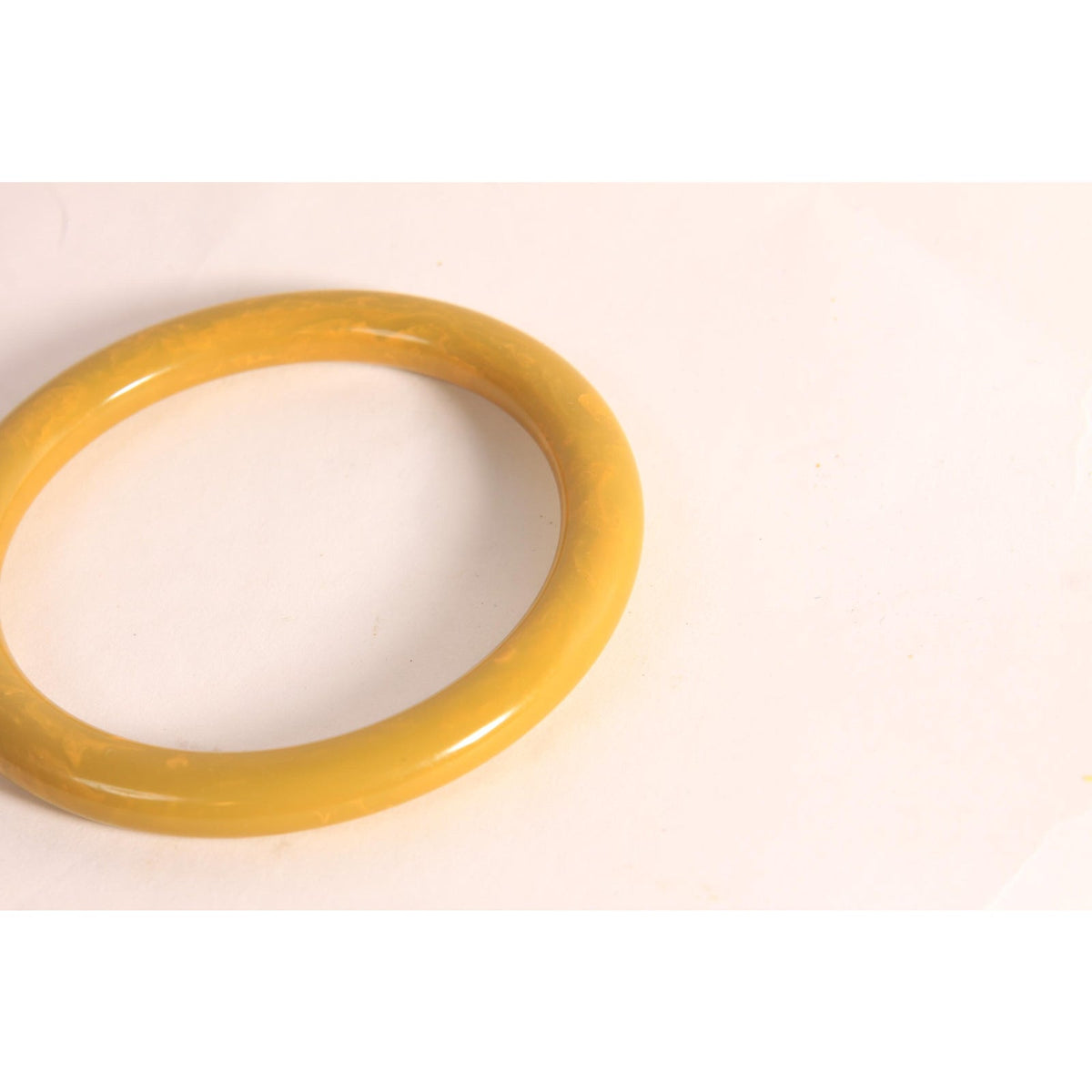 1940s 1950s Olive Green Swirl End of Day Bakelite Bangle Bracelet