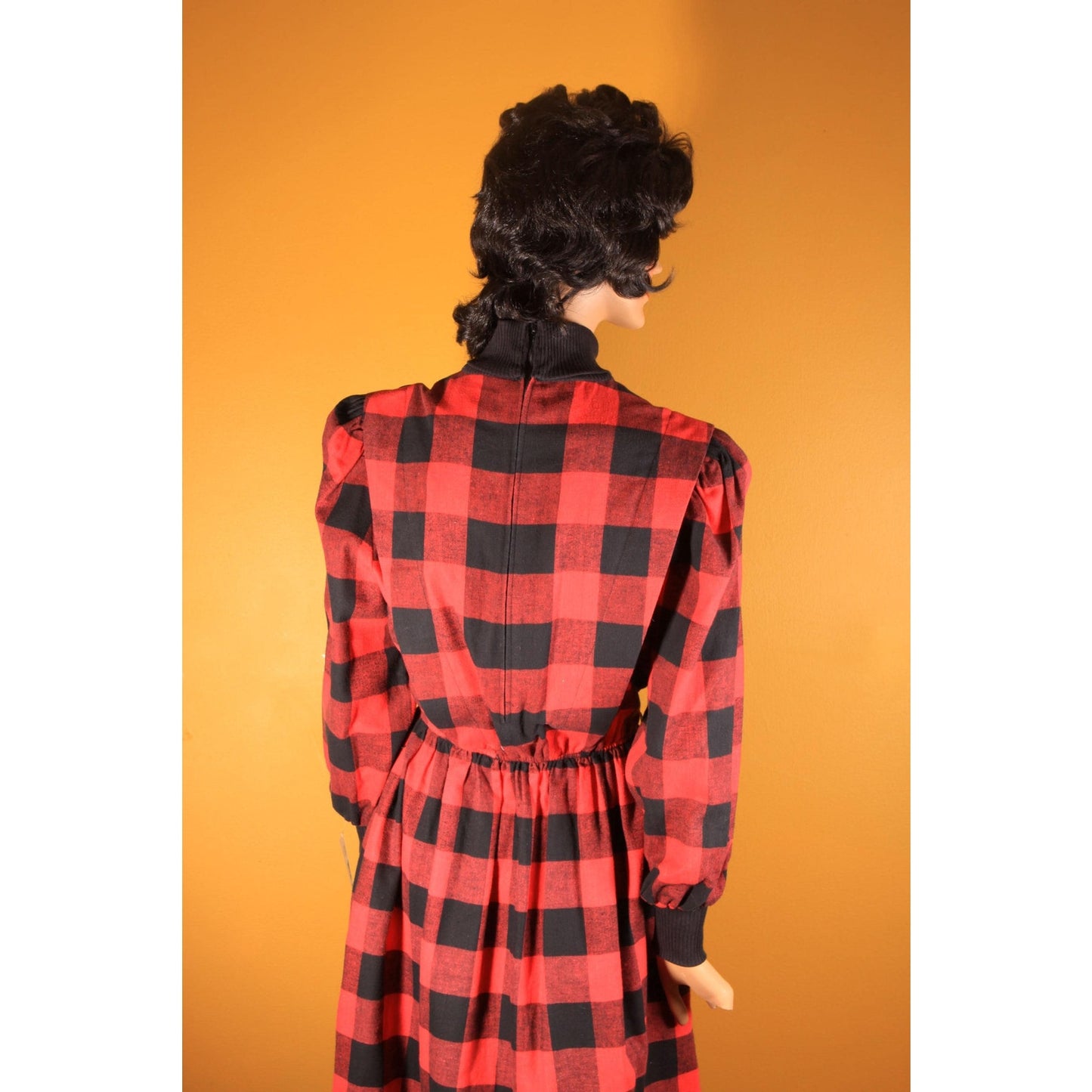 1980s Red and Black Plaid Long Sleeve Winter Dress by Donna Morgan for Non Stop -L-XL