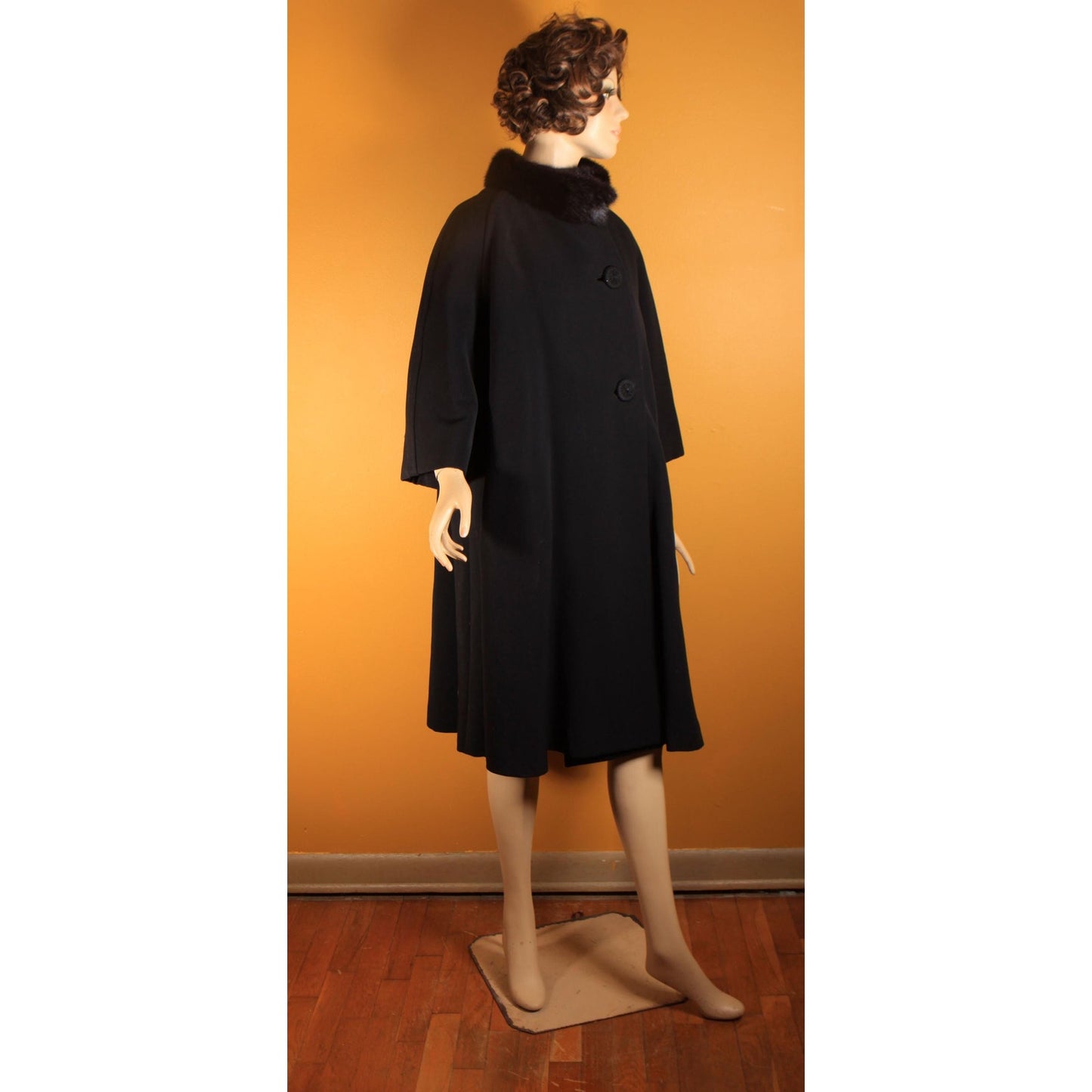 1950s Black Bracelet Sleeve Mink Fur Collar Swing Coat by Netter's -XL