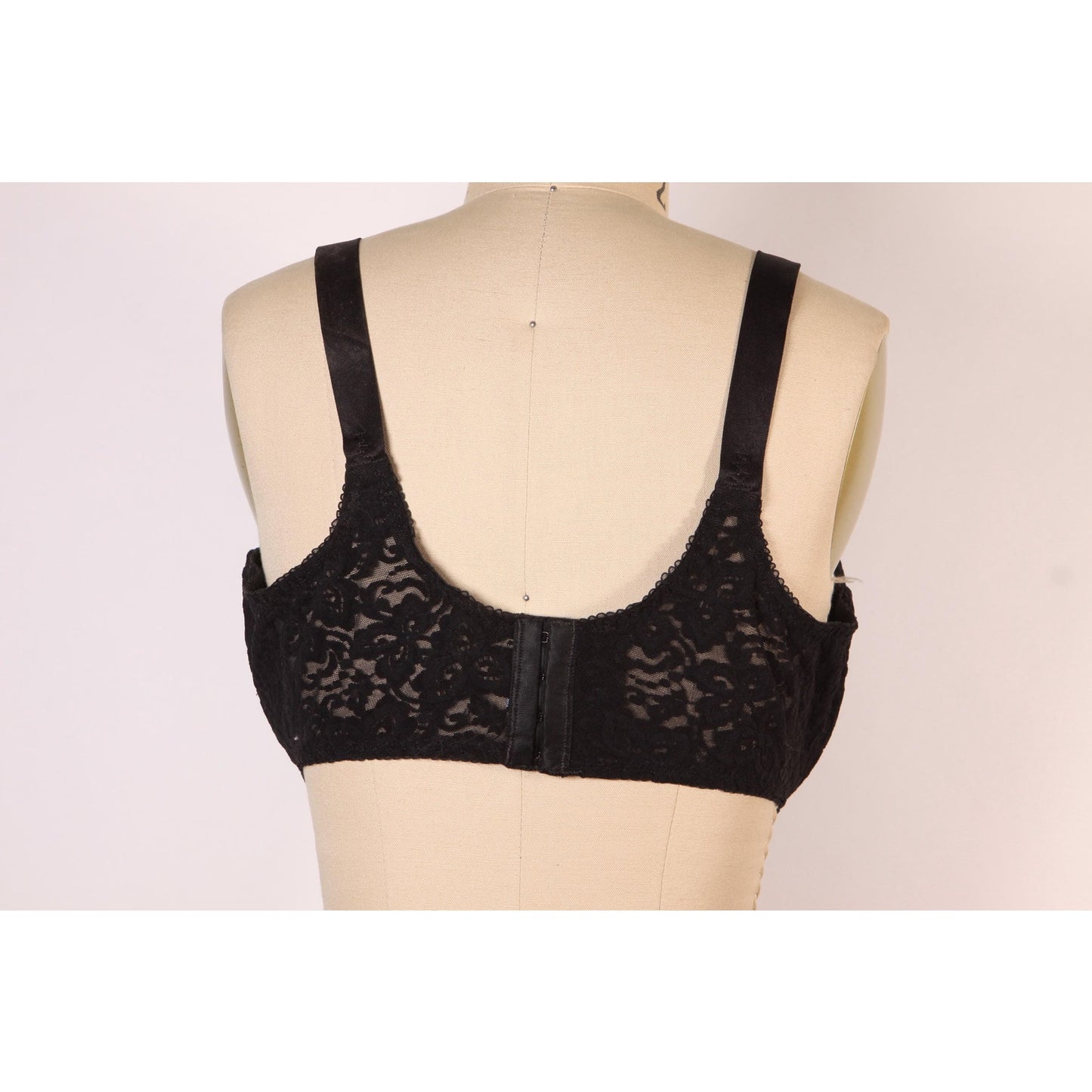 1980s Sheer Black Floral Lace Bow Detail Bra by Bali-40D