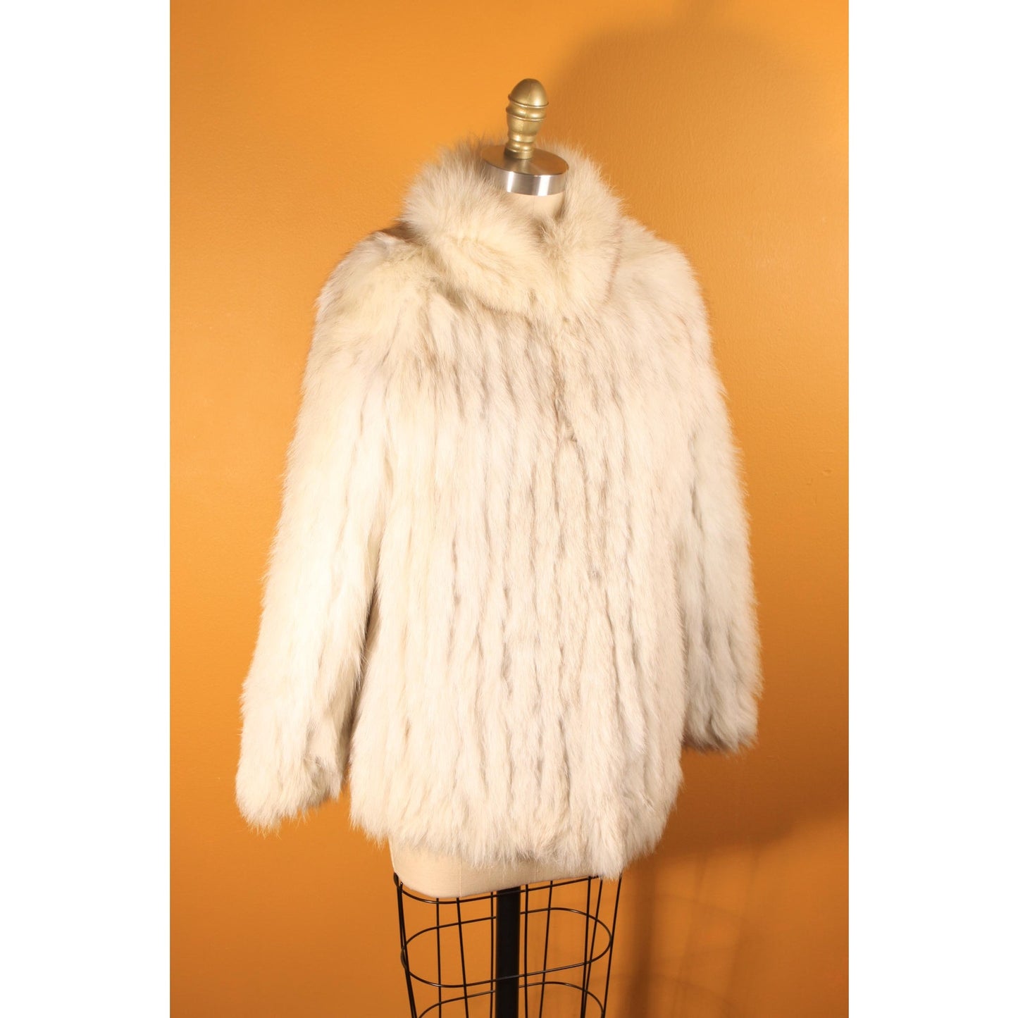 Late 1970s Early 1980s White and Gray Fox Fur Long Sleeve Coat -S