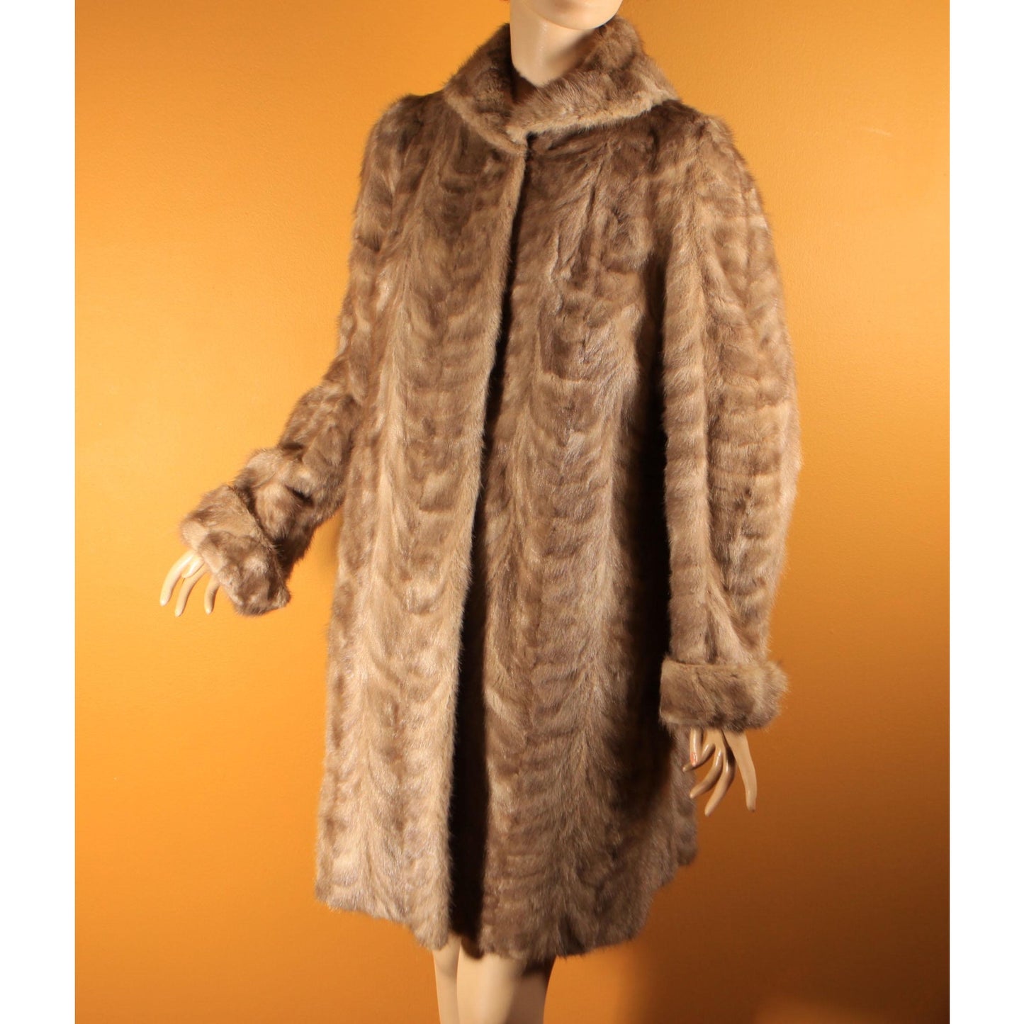 1950s Gray Brown Long Sleeve Rolled Cuff Mink Fur Coat by Gartenhaus -XL
