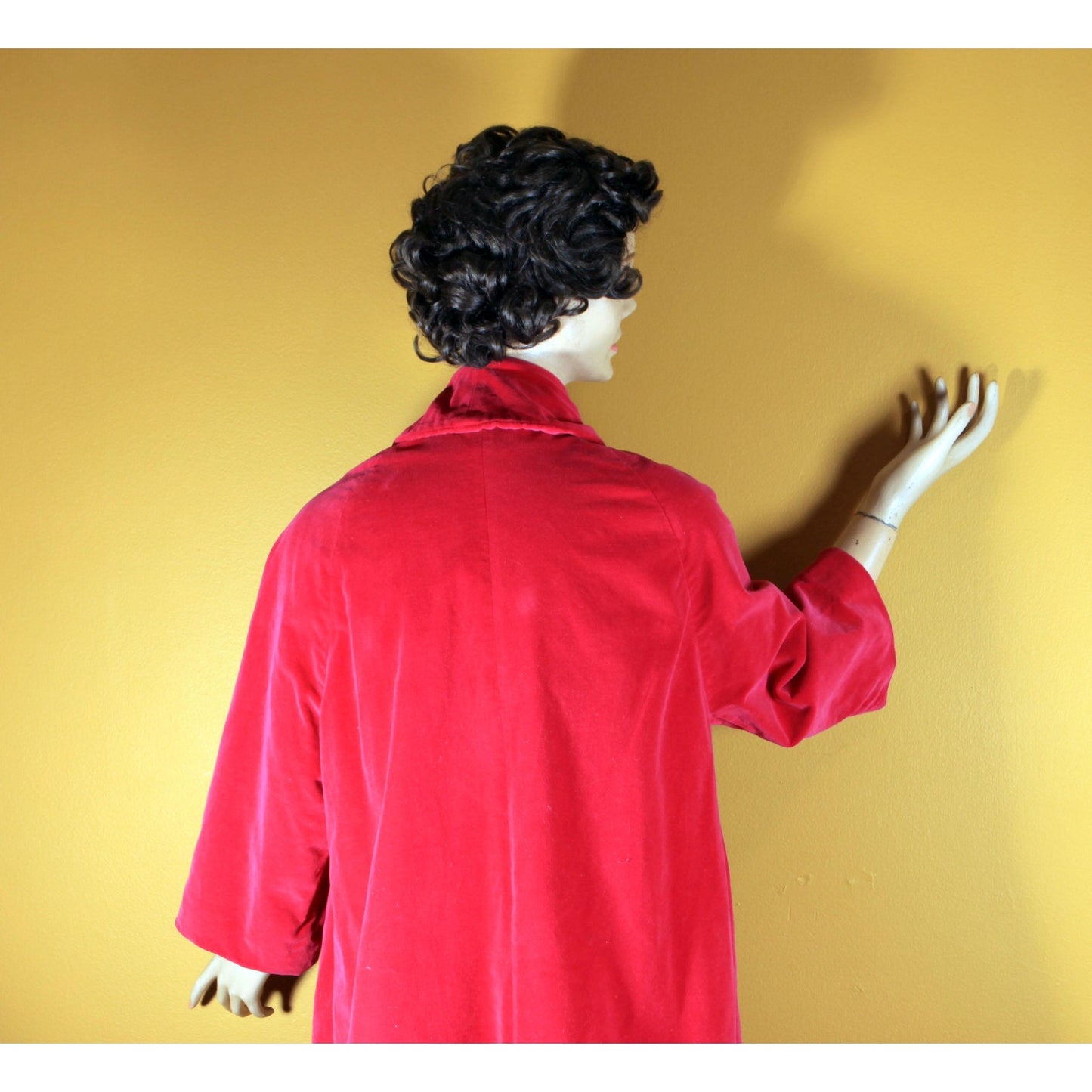 1950s Dark Pink Velvet Bracelet Sleeve Button Down Coat -L-XL