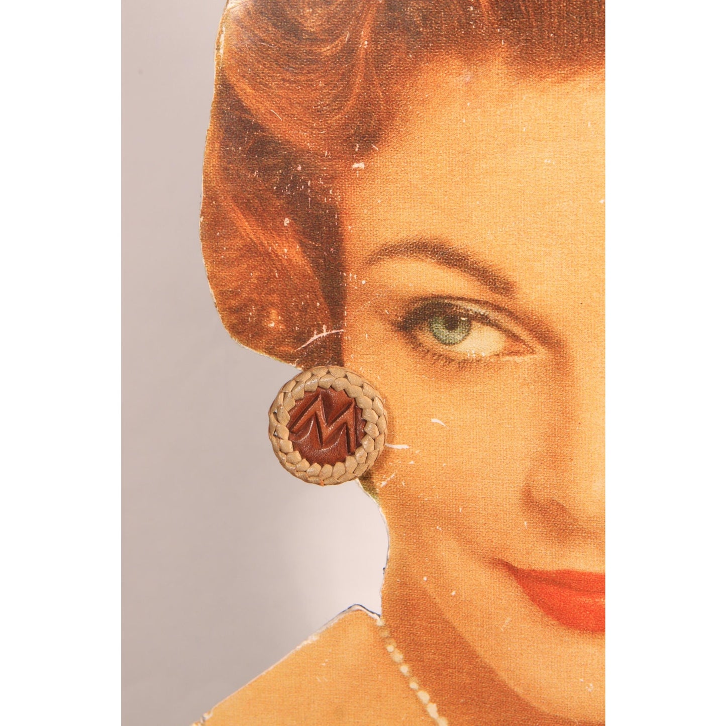 1950s Tan and Brown Woven W Shape Leather Circle Western Screw Back Earrings