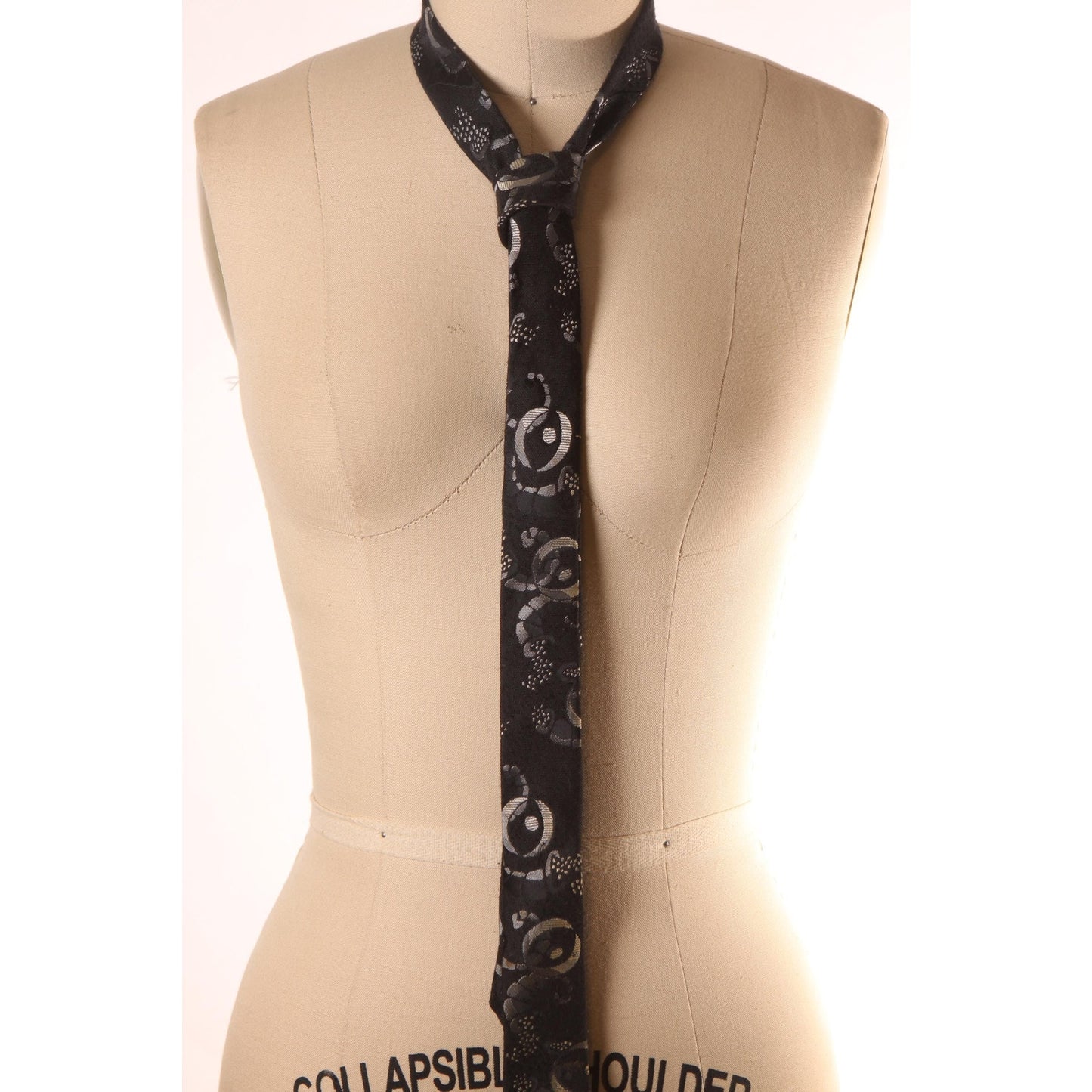 1970s 1980s Black and Gray Abstract Swirl Necktie Tie