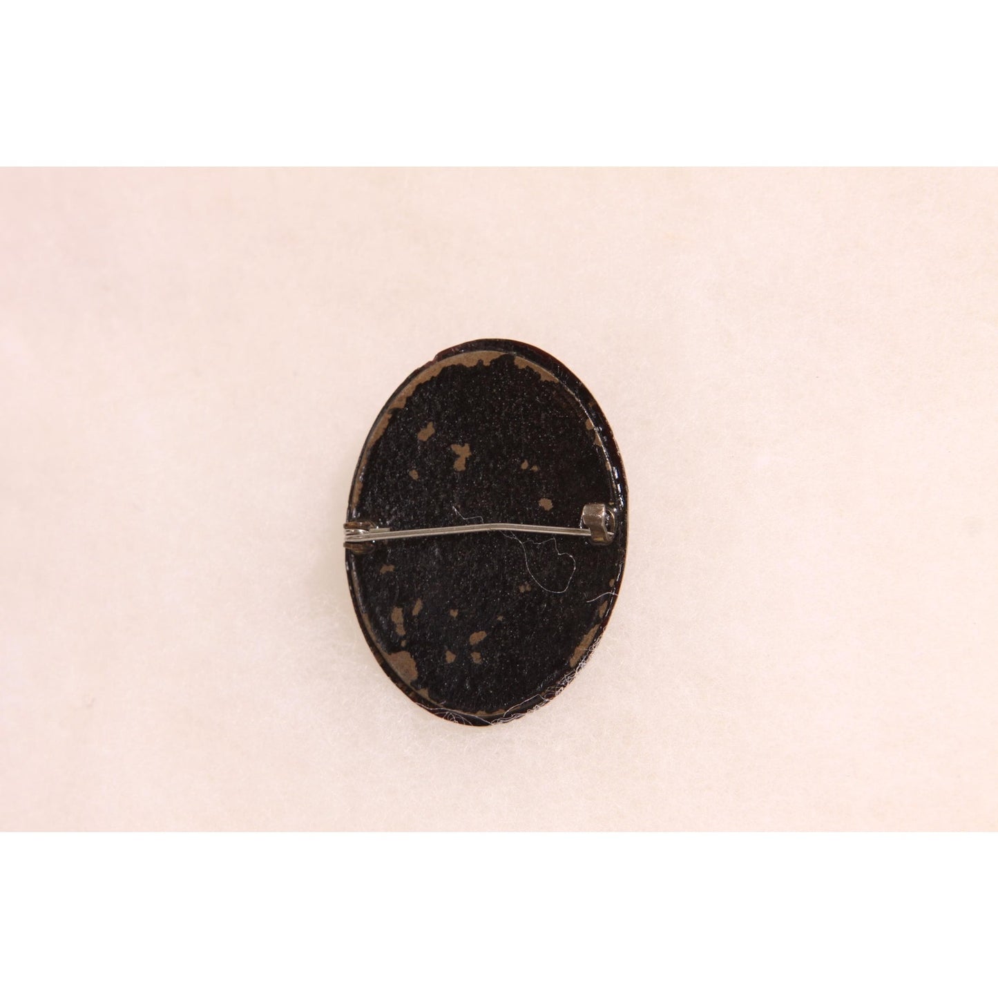 1930s 1940s Black, Cream and Brown Cameo Brooch