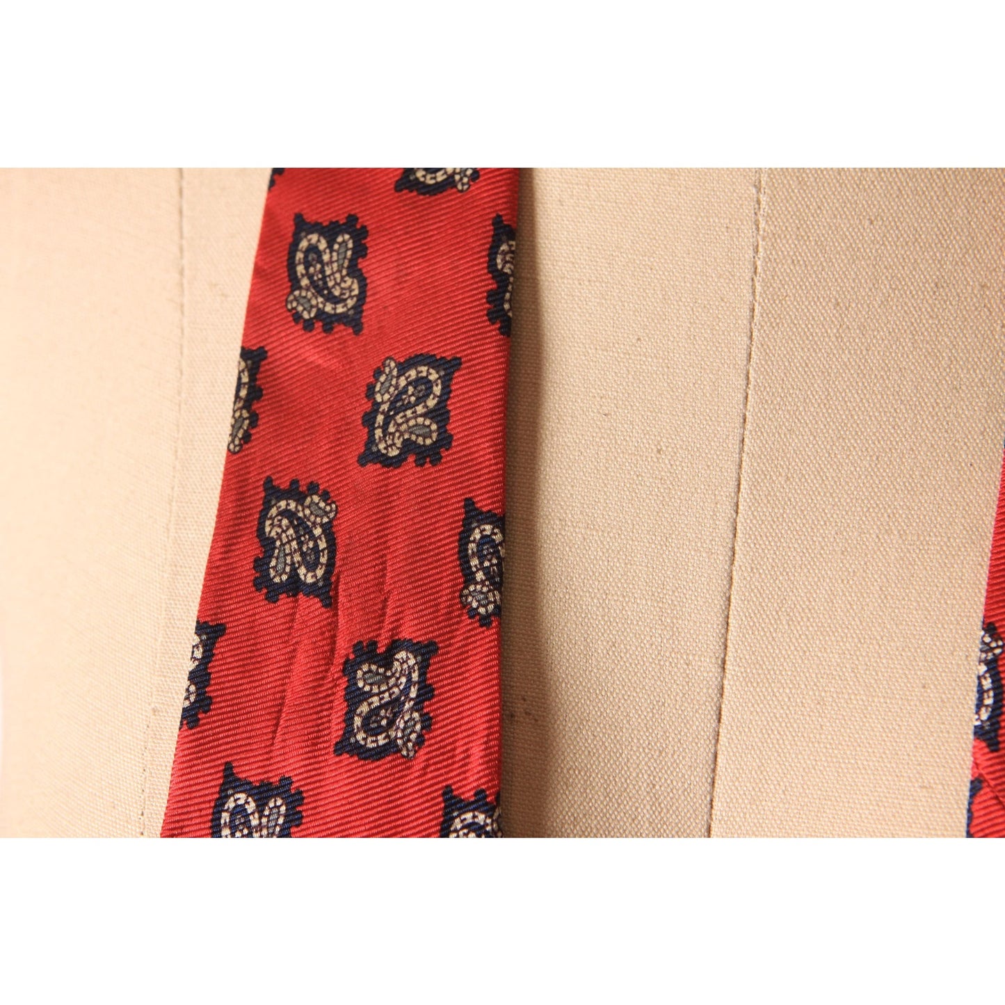 1970s Red and Blue Paisley Print Necktie Tie by Robert Talbott for Cravate
