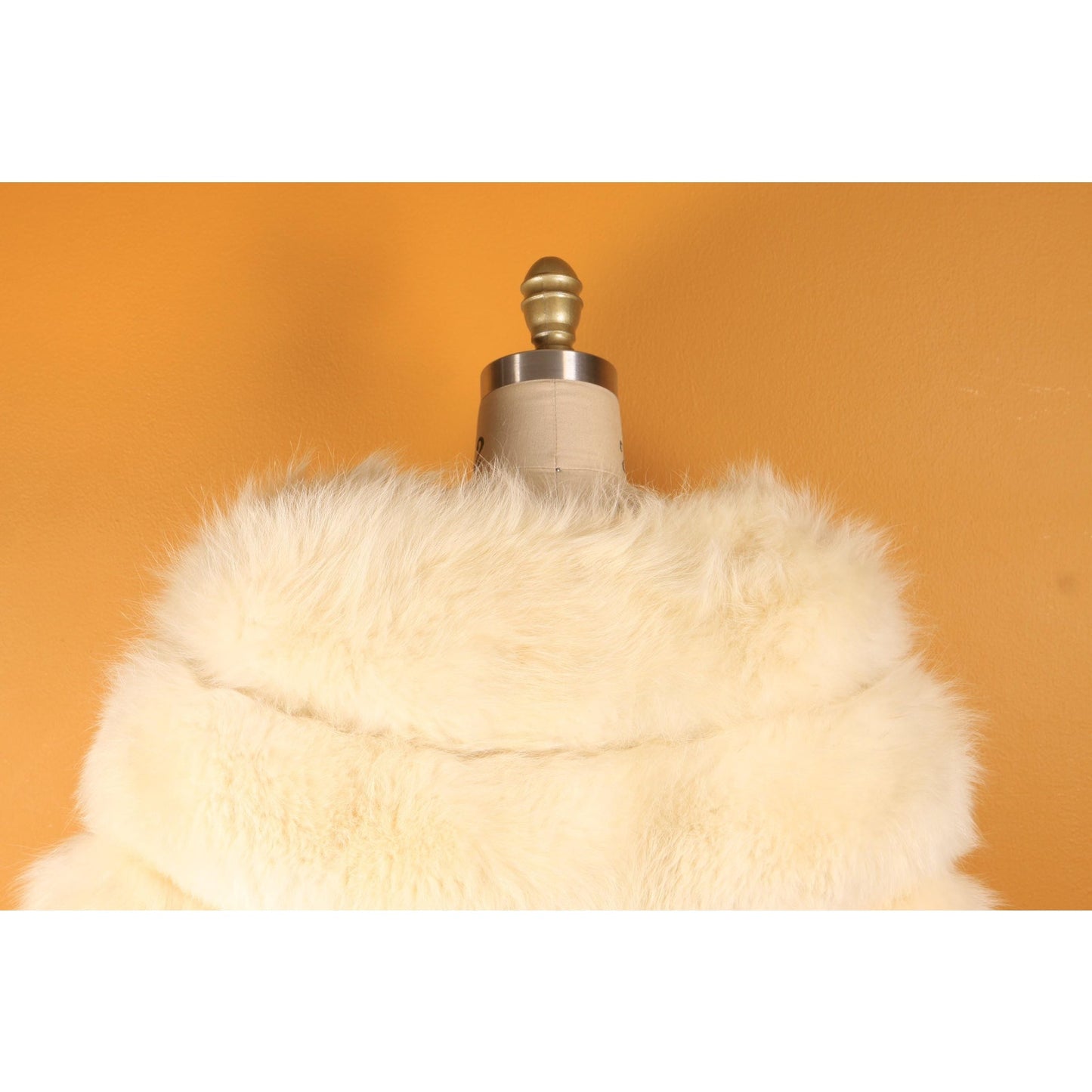 1950s White Cream Fox Fur Coat Wrap by Aulabaugh Omaha
