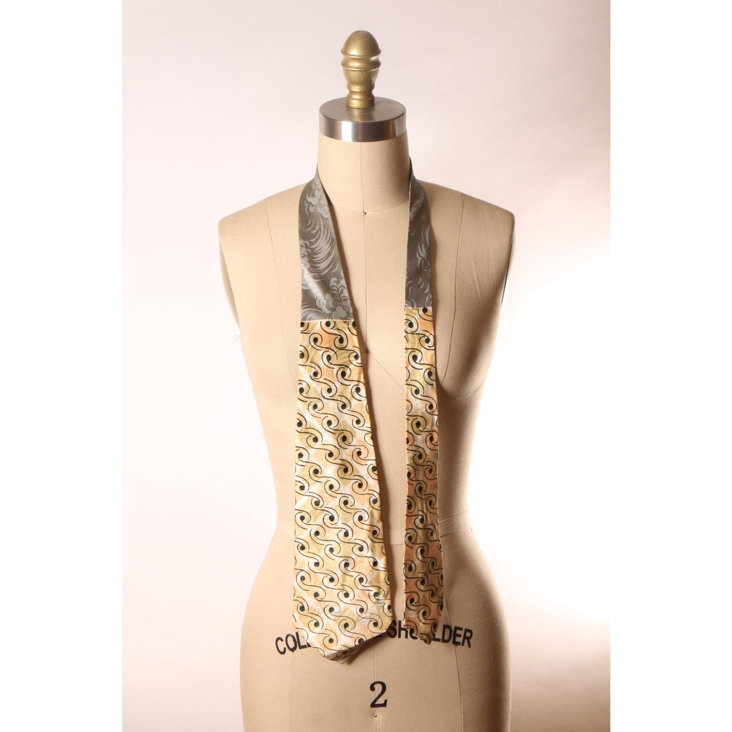 1950s Gray, Yellow and White Swirl Abstract Pattern Necktie Tie by Turner's