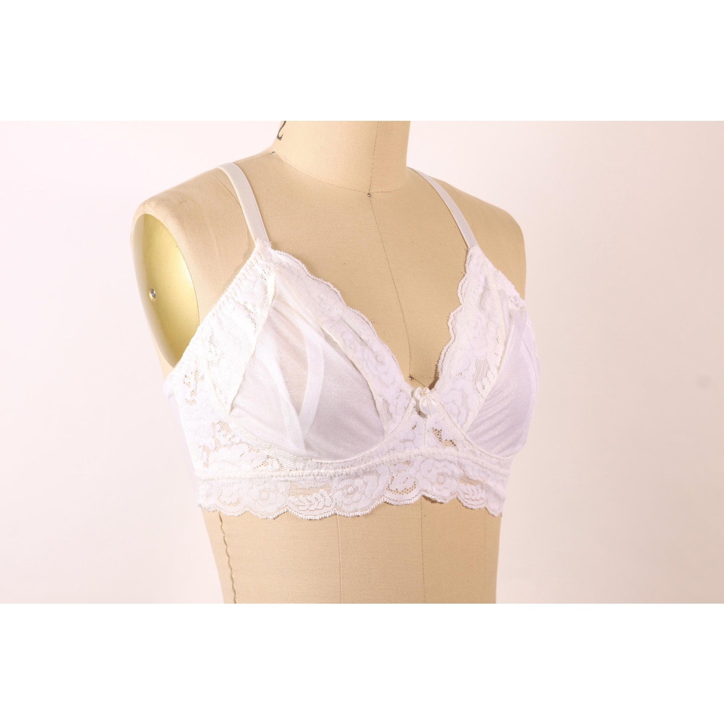 1980s White Sheer Lace Trim Bow Detail Bra by Fredericks of Hollywood-38C