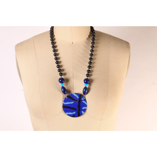 1980s Dark Blue and Light Blue Beaded Enamel Circle Pendant Necklace