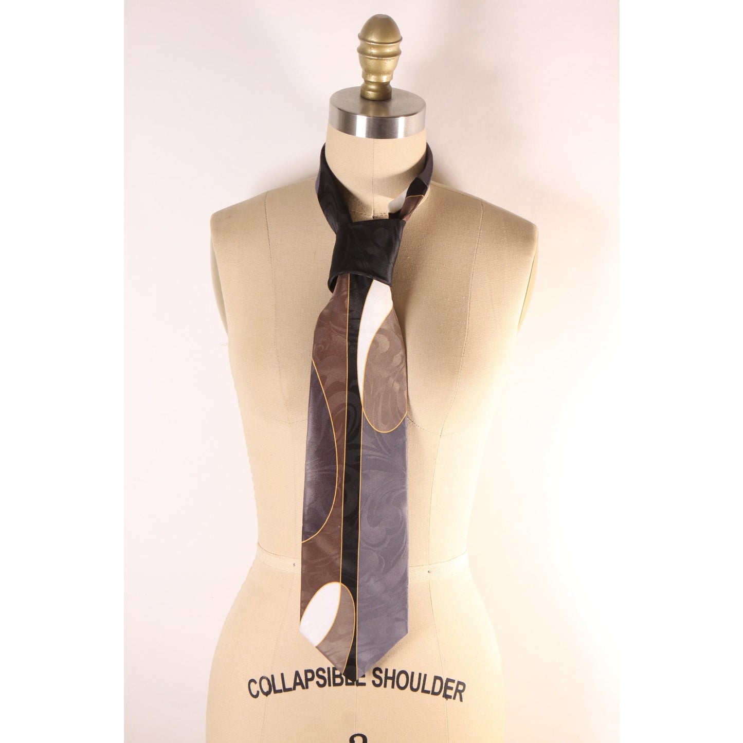 1980s 1990s Black, Gray and Tan Abstract Swirl Necktie Tie