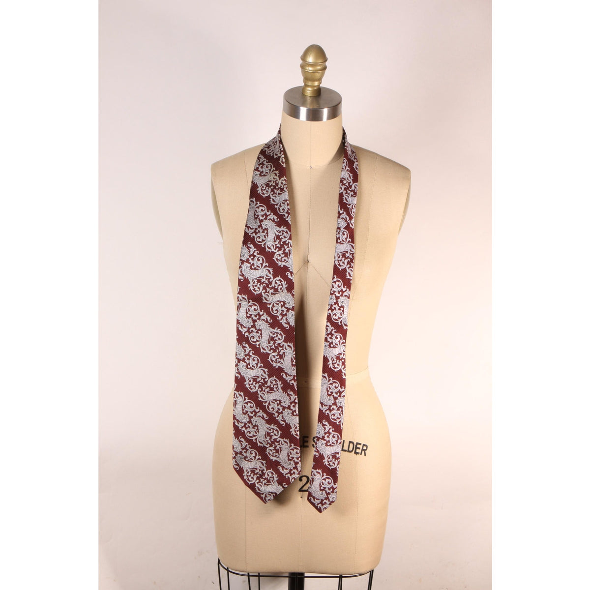 1970s Burgundy and Gray Novelty Lion Swirl Wide Necktie Tie by Marx by Damon
