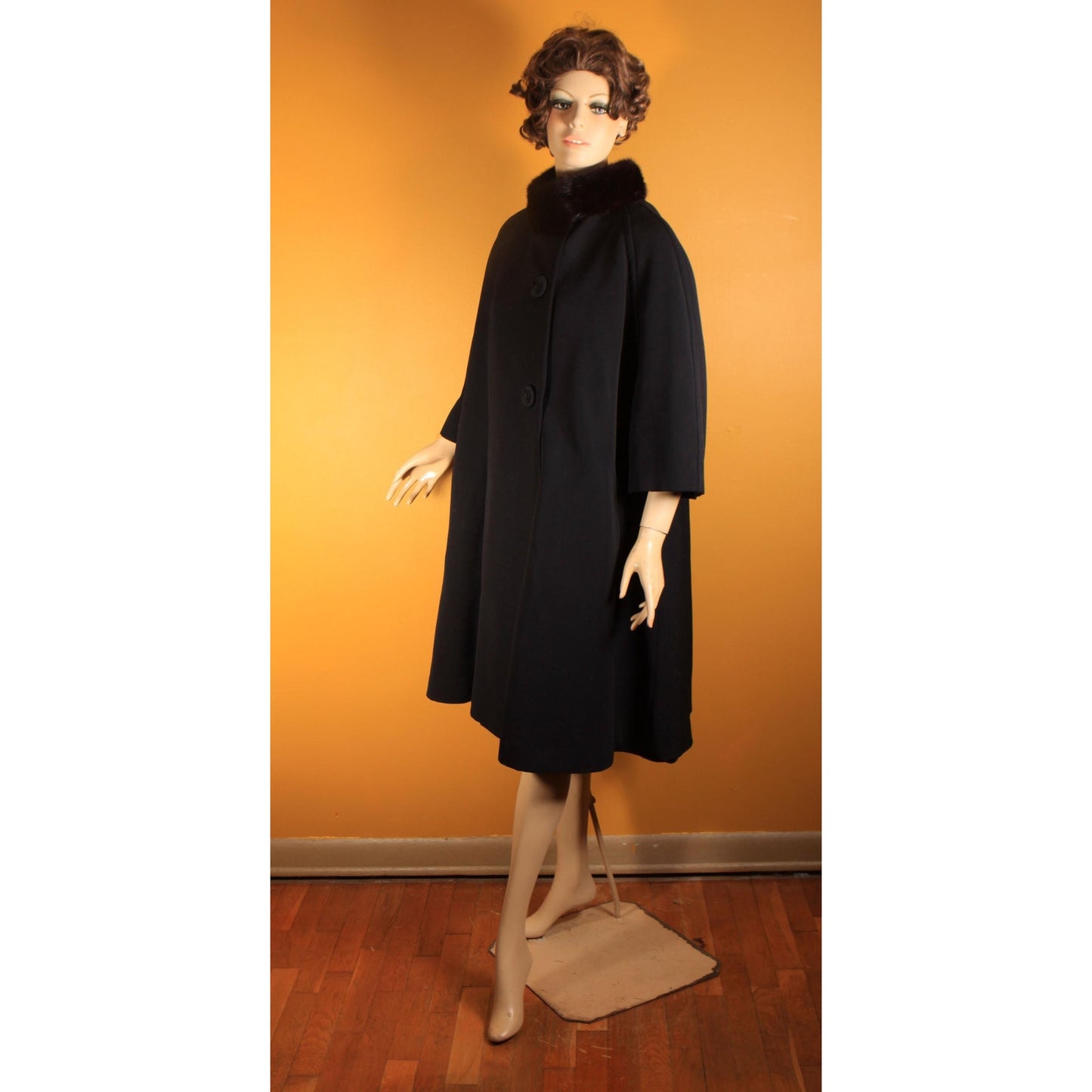 1950s Black Bracelet Sleeve Mink Fur Collar Swing Coat by Netter's -XL