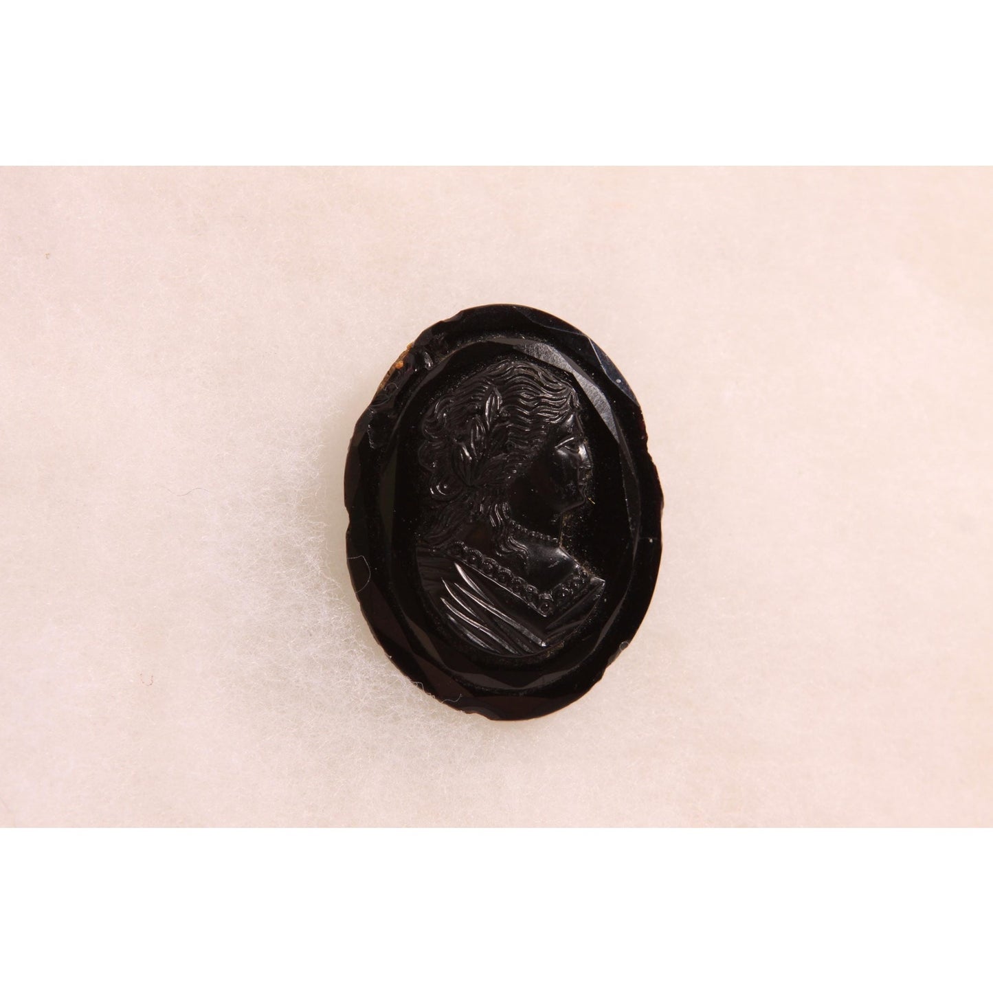 Antique Victorian 1800s Black Glass Base Cameo Brooch