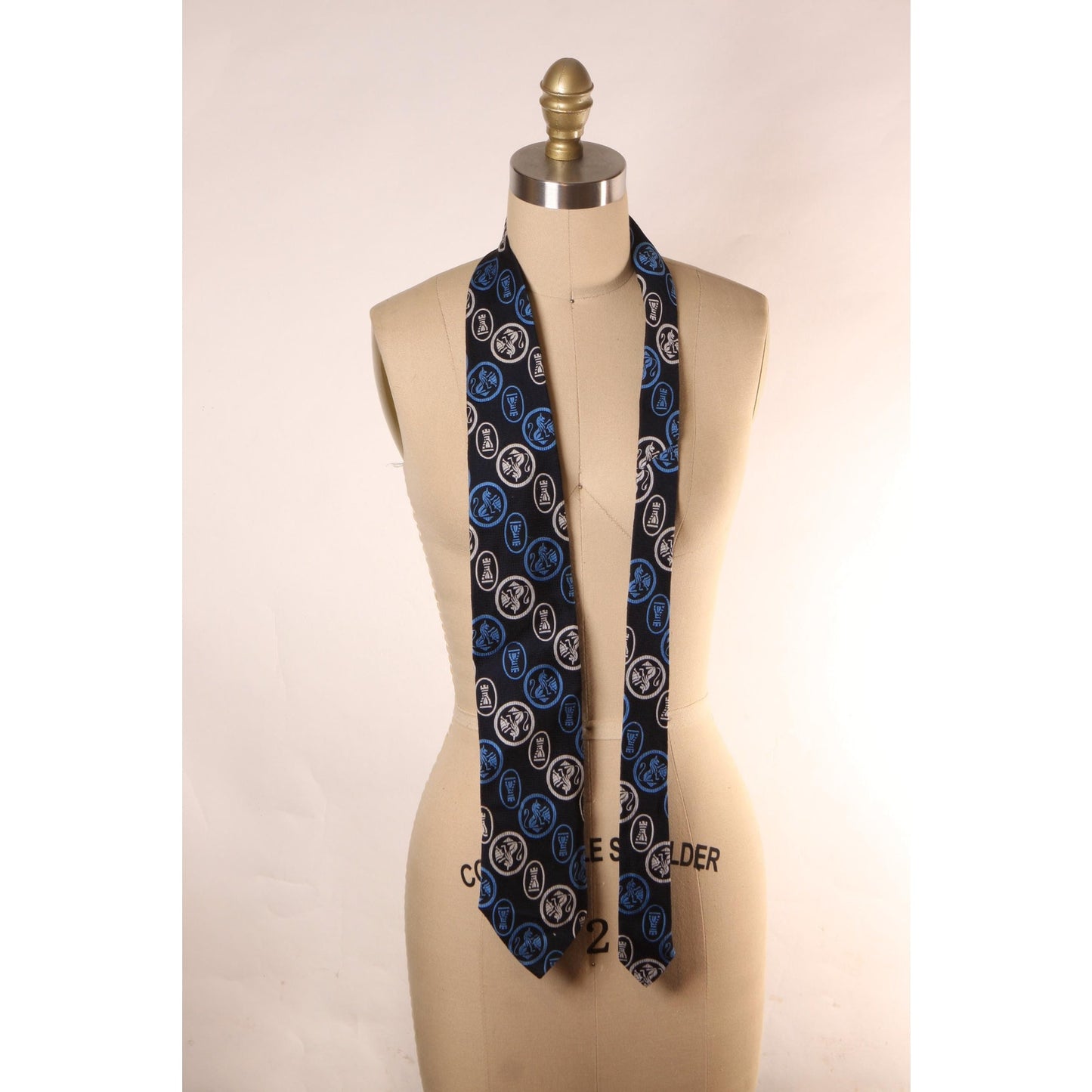 1970s Novelty Knight Chess Navy Blue, Turquoise Blue and White Polyester Wide Necktie Tie by John Blair