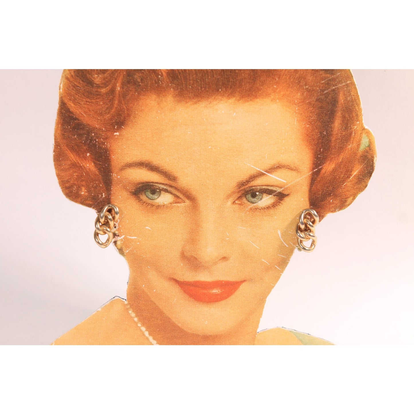 1960s Novelty Gold Tone Metal Chain Clip On Earrings by Reinad