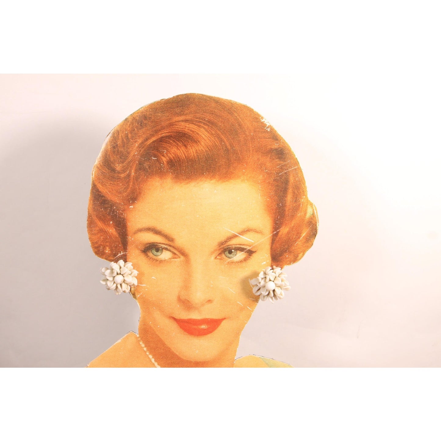 1950s White Glass Floral Shape Screw Back Earrings