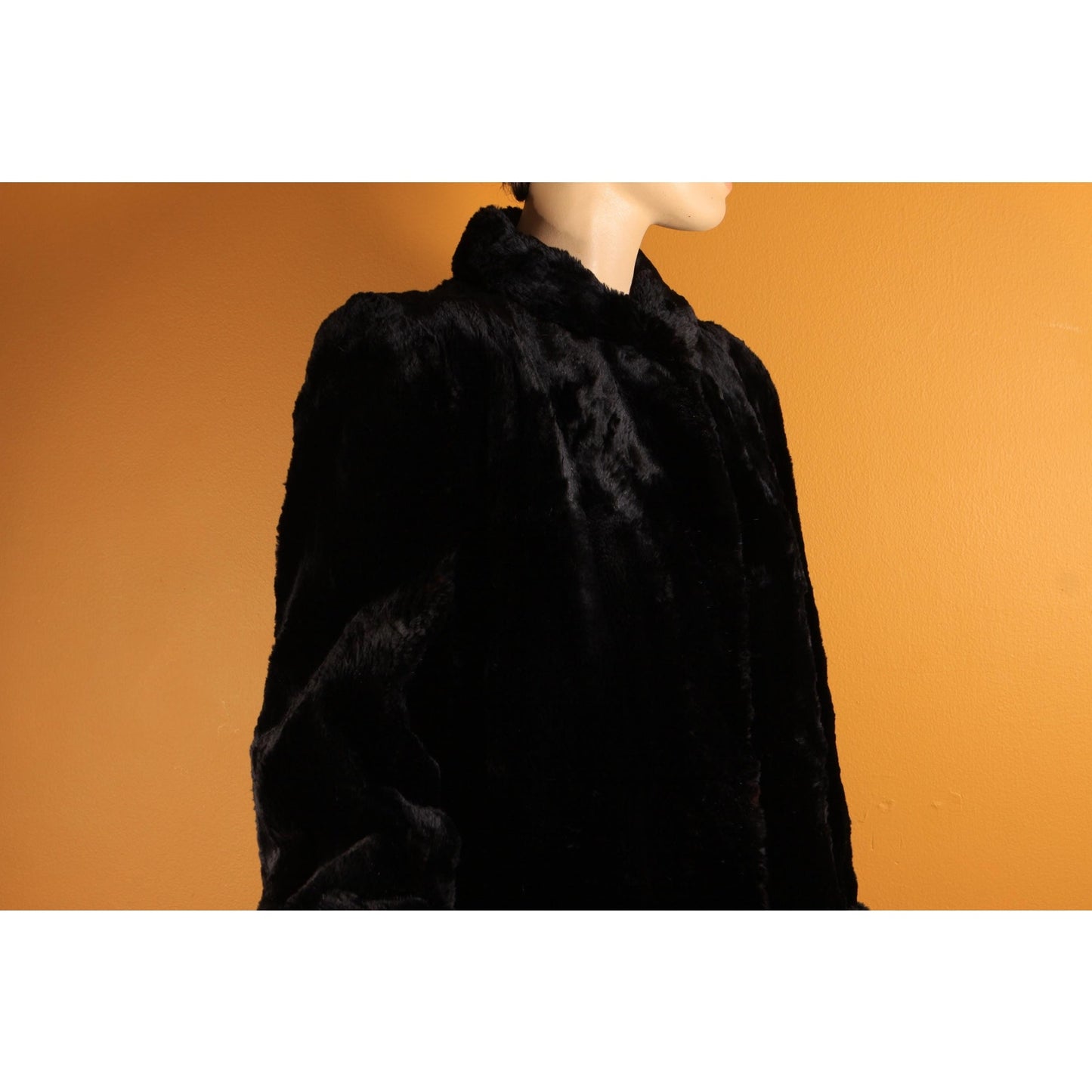 1940s Black Sheared Dyed Beaver Fur Coat by Cavin's -M-L