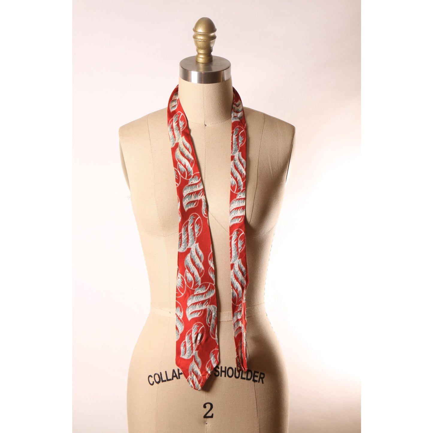 1950s Red, White and Blue Novelty Seashell Print Necktie Tie by Richmond Brothers
