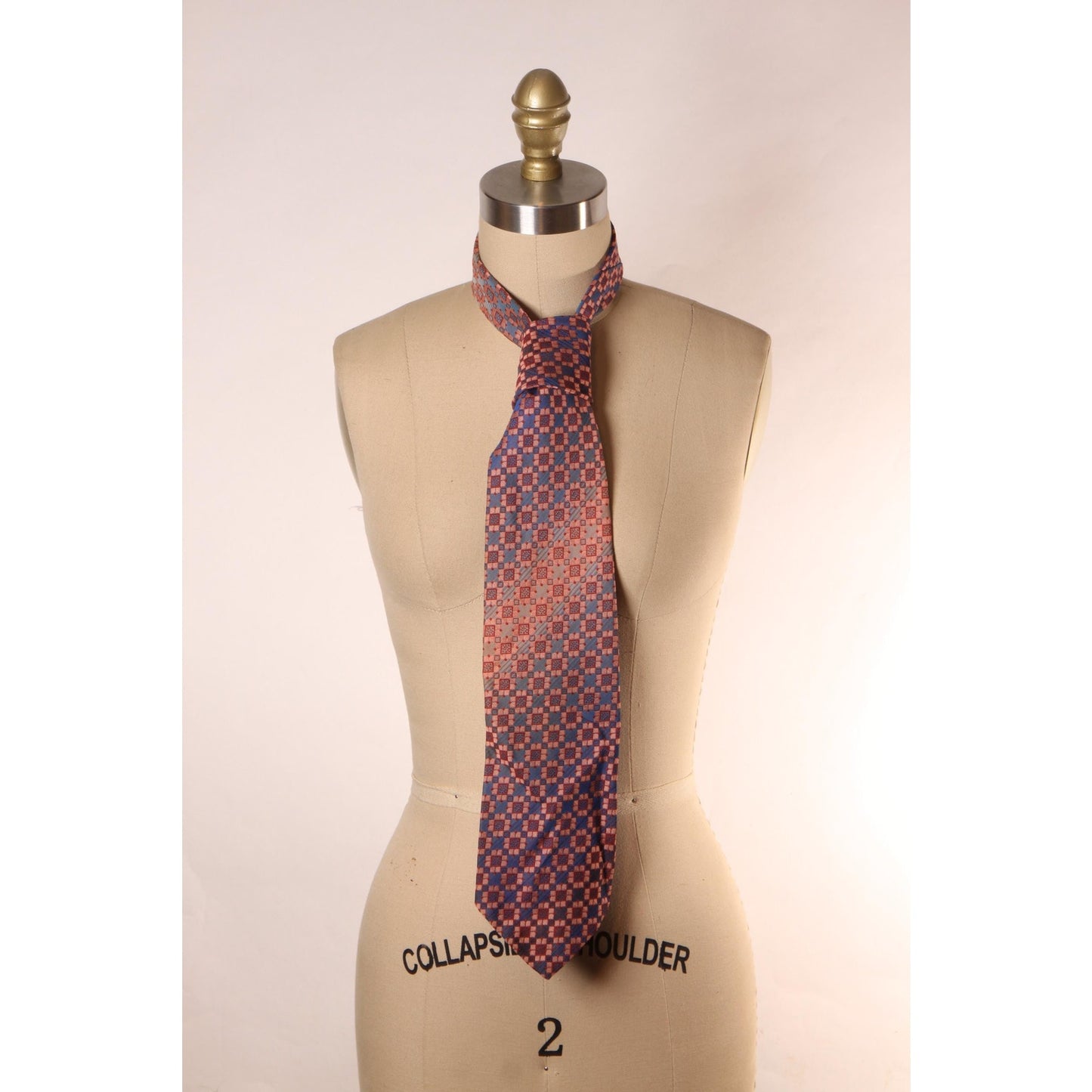1970s Blue and Pink Pattern Ombre Fade Polyester Wide Necktie Tie by Towncraft by JCPenney
