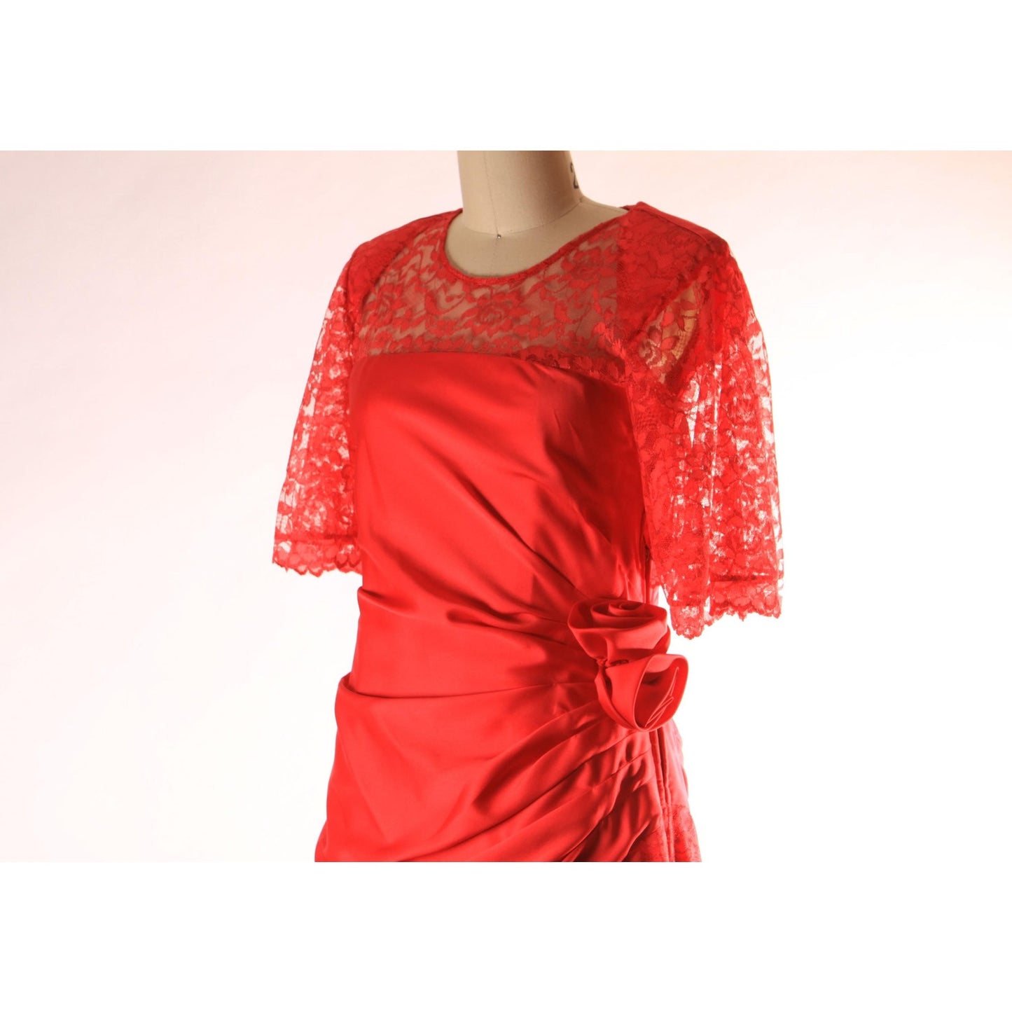 1980s Sheer Red Lace Half Sleeve Draped Drop Waist Rose Detail Lydia Deetz Formal Prom Dress -S