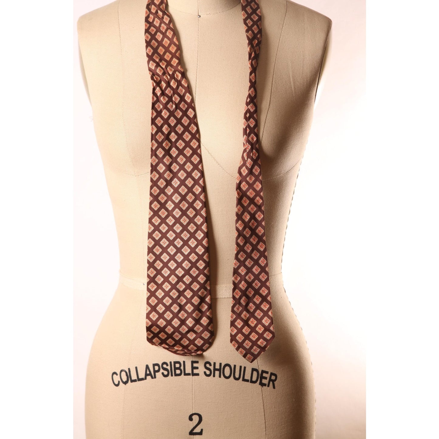 1950s Brown, White and Red Floral Print Necktie Tie by Haband