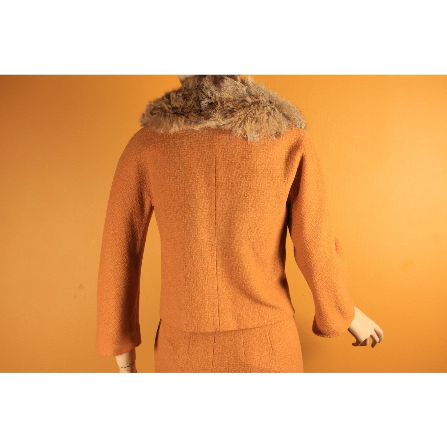 1950s Harvest Gold Yellow Bracelet Sleeve Fox Fur Collar Jacket and Pencil Skirt Two Piece Suit Outfit -XS