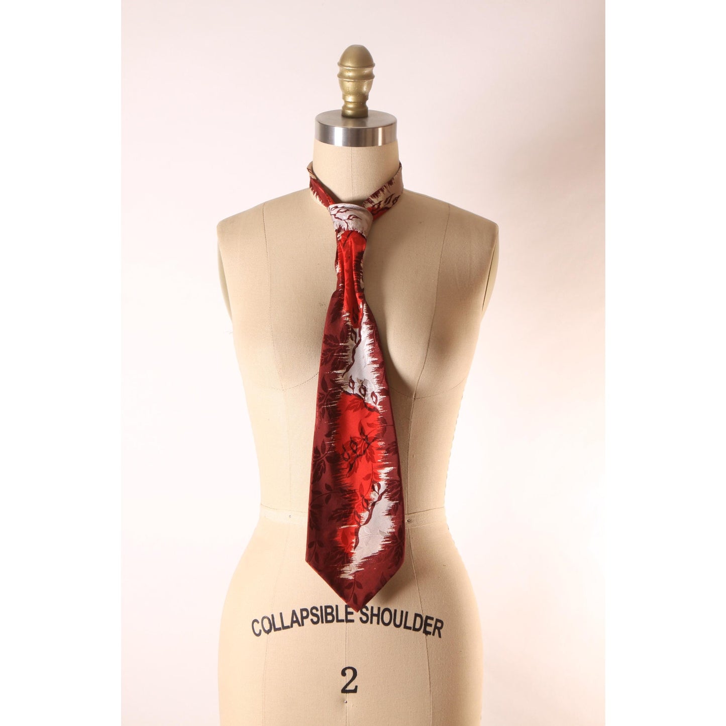 1950s Novelty Abstract Leaf Dark Red and Orange Red Mens Necktie Tie by Wilson Faultless