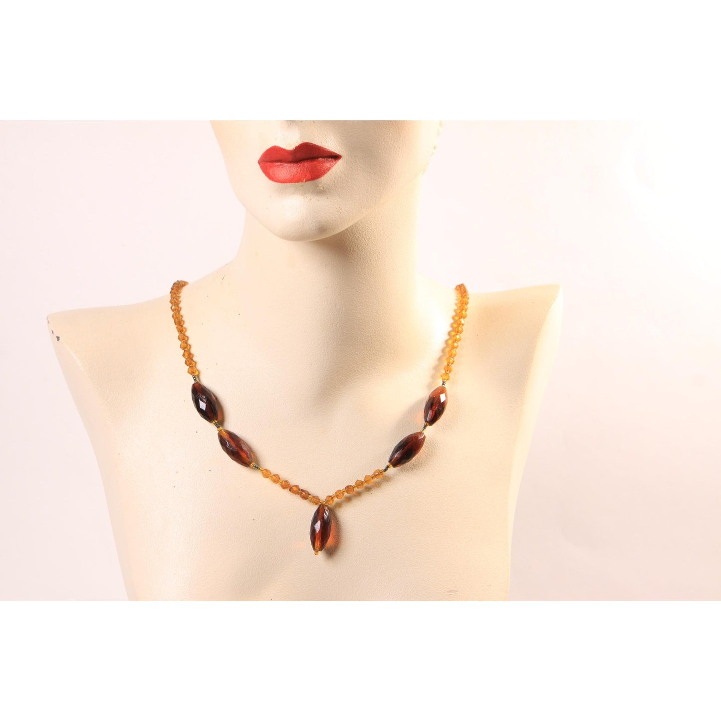 1960s Amber Yellow Glass Faceted Beaded Necklace