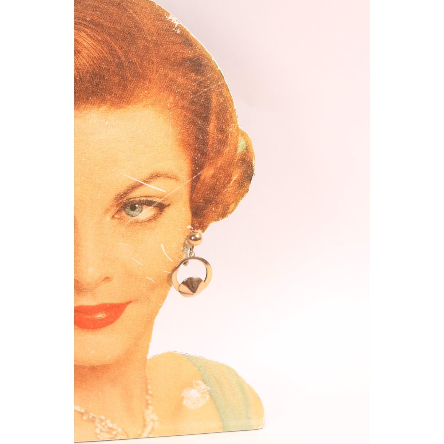 1950s Gold Tone Metal Hoop and Pointed Tip Brutalist Screw Back Earrings